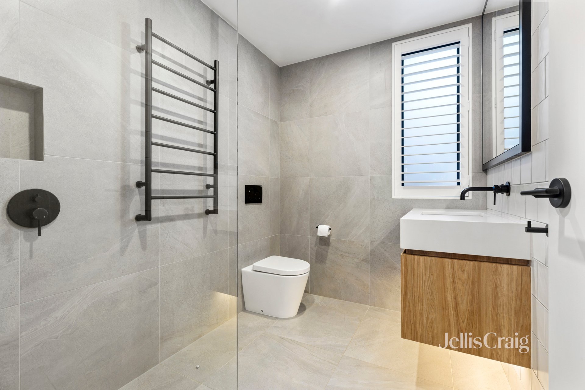 2/82 Brunel Street, Malvern&nbsp;East image 7