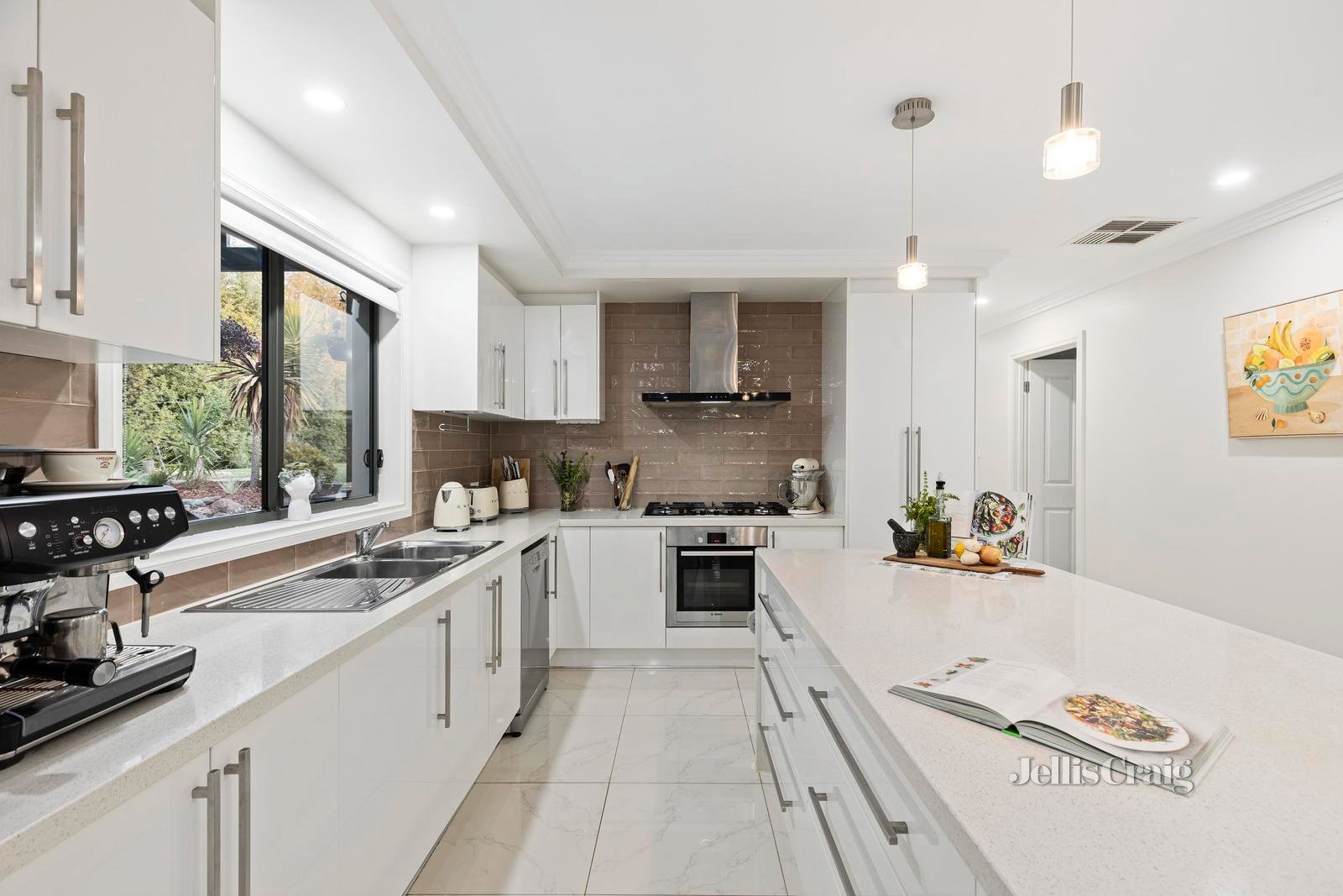 282 Canterbury Road, Heathmont image 6