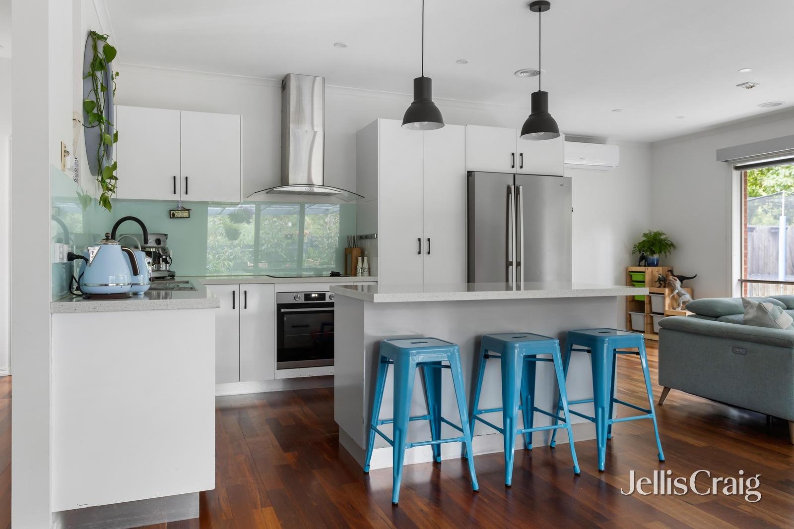 2/82 Karingal Drive, Eltham&nbsp;North image 3