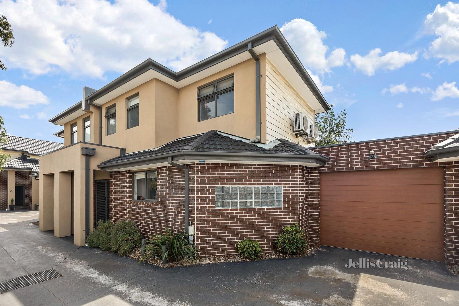 2/82 Mcintosh Street, Airport West image 1