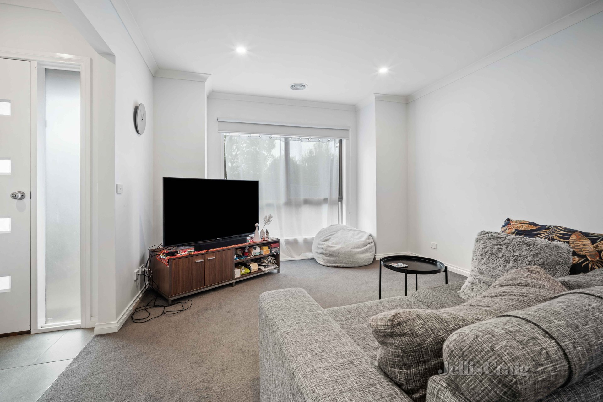 2/822 Geelong Road, Canadian image 2