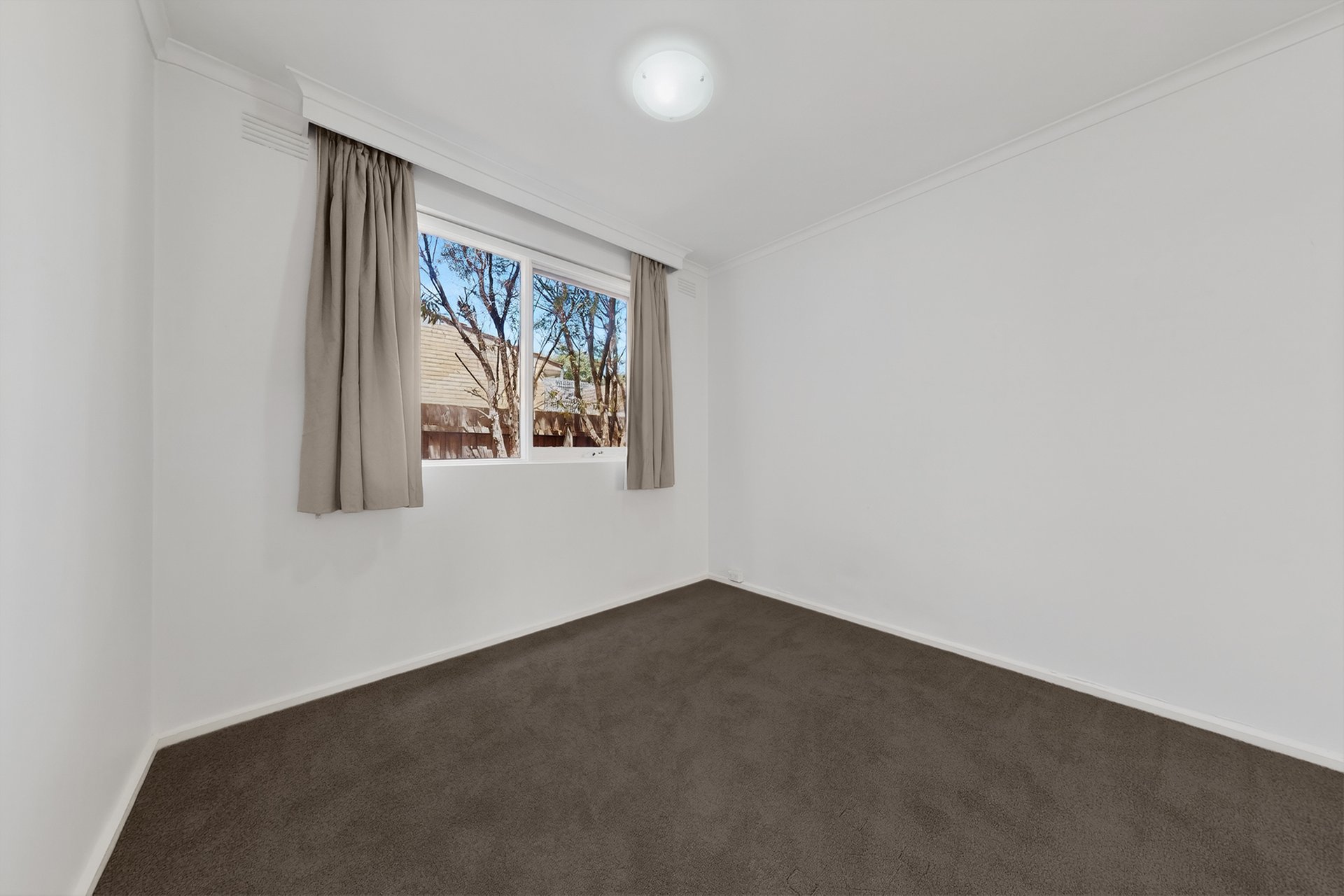 2/83 Wills Street, Kew image 8