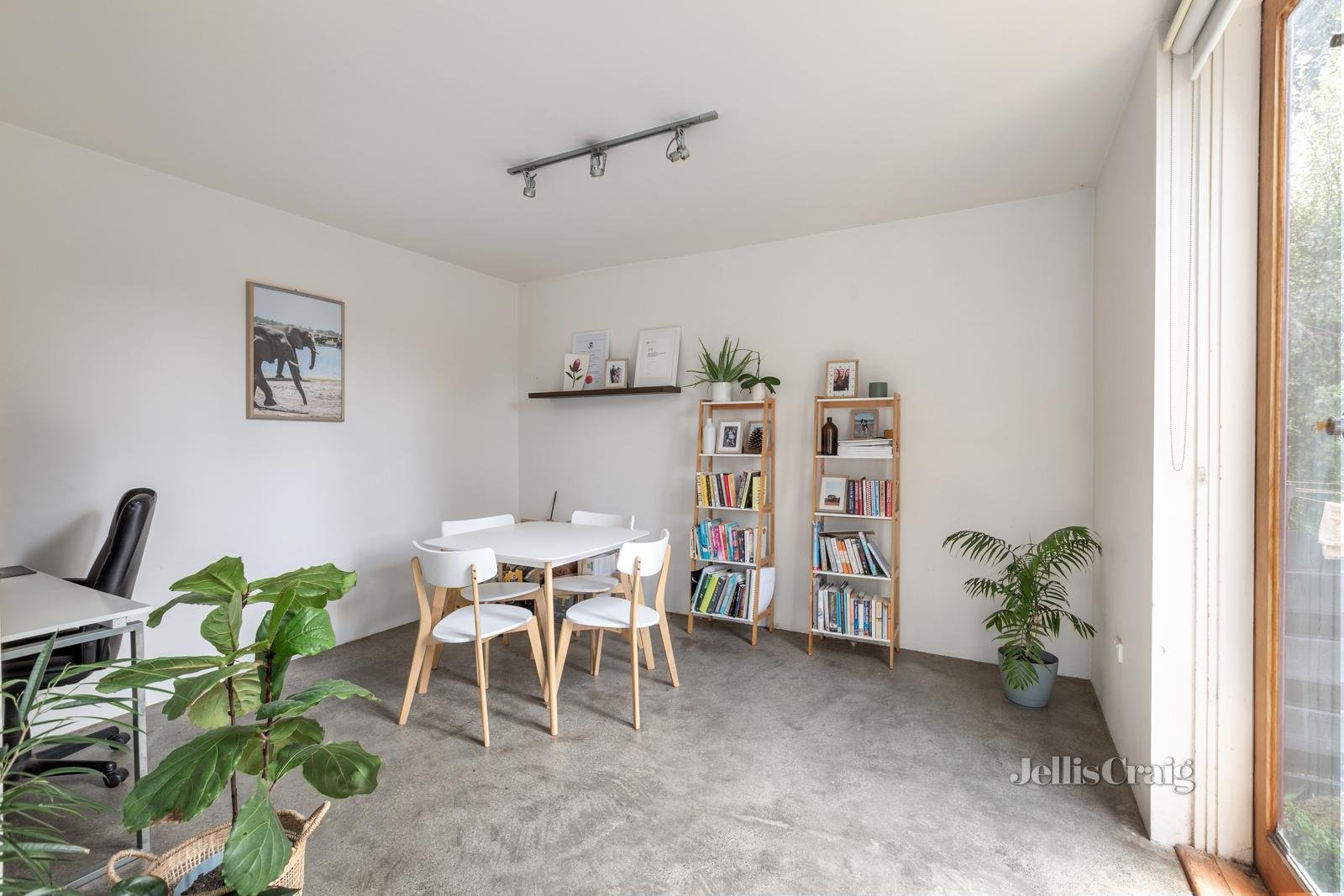2/838 Hampton Street, Brighton image 4