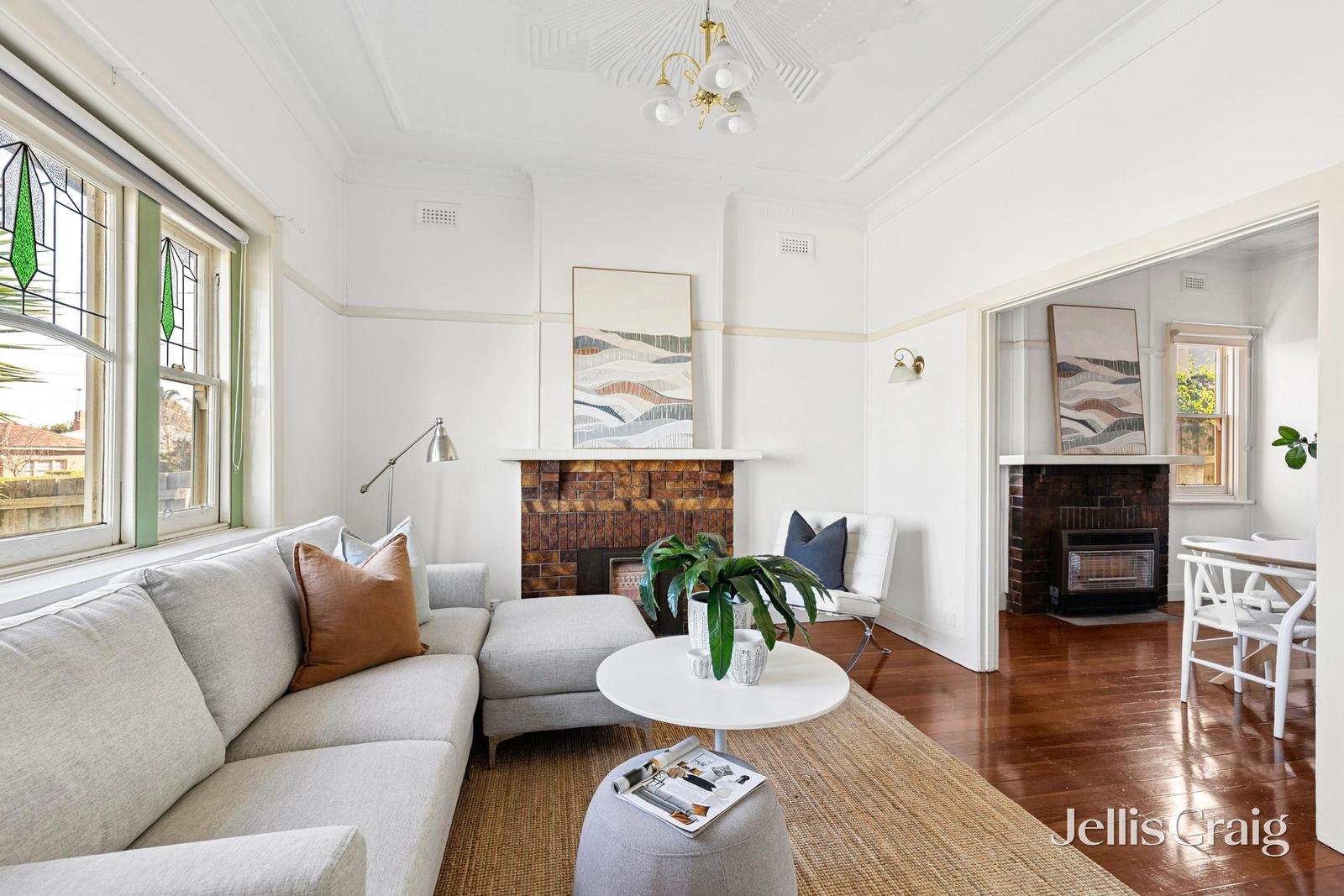 284 Autumn Street, Manifold Heights image 2