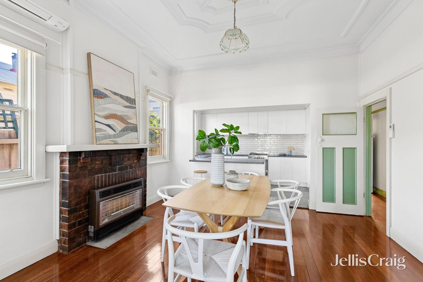 284 Autumn Street, Manifold Heights image 4