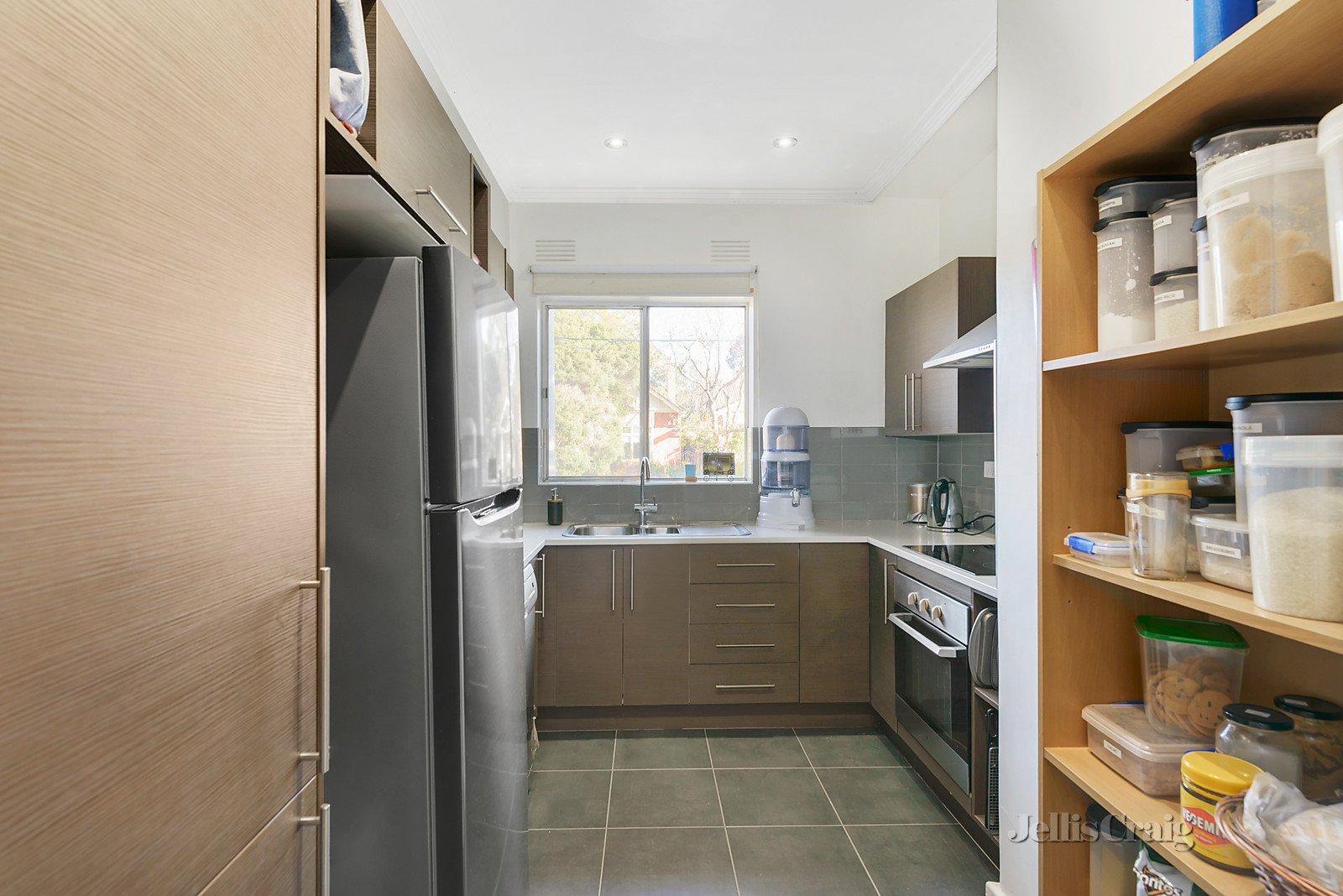 2/84 Marshall Street, Ivanhoe image 3