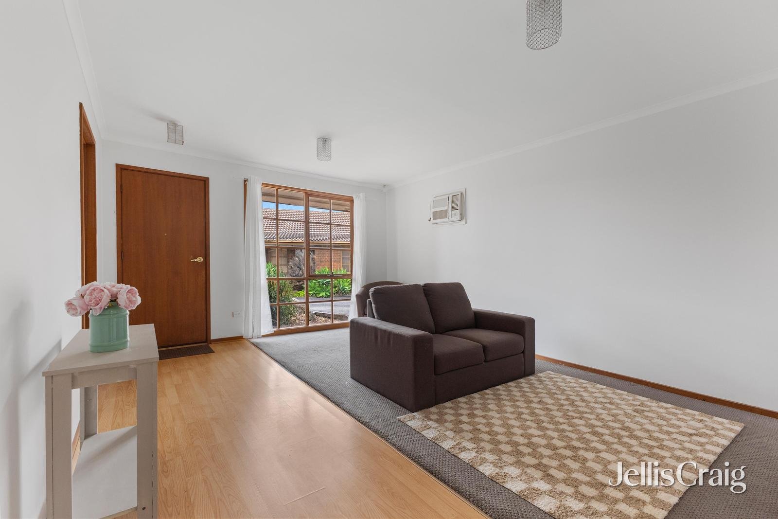 2/841 Plenty Road, South Morang image 2