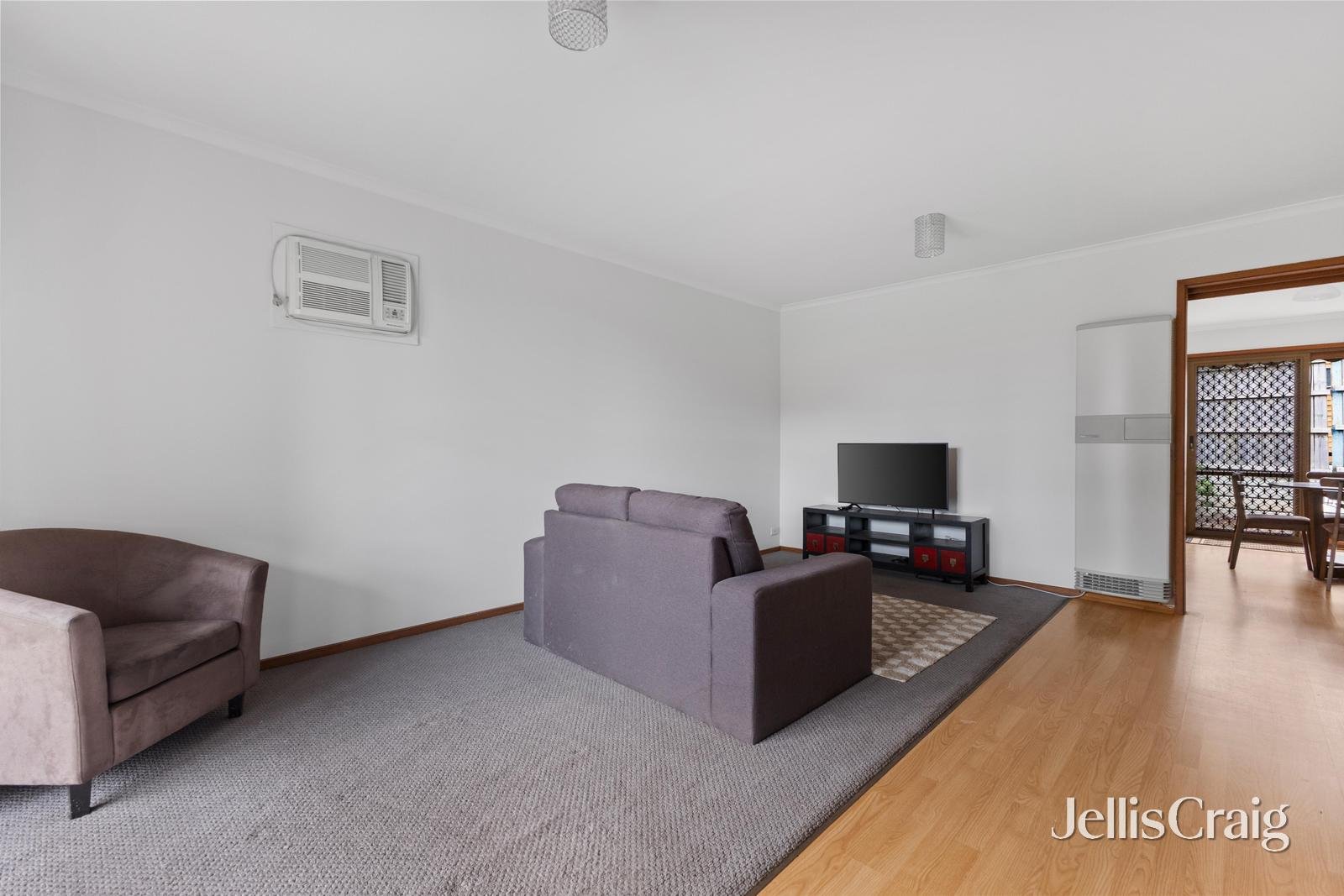 2/841 Plenty Road, South Morang image 3