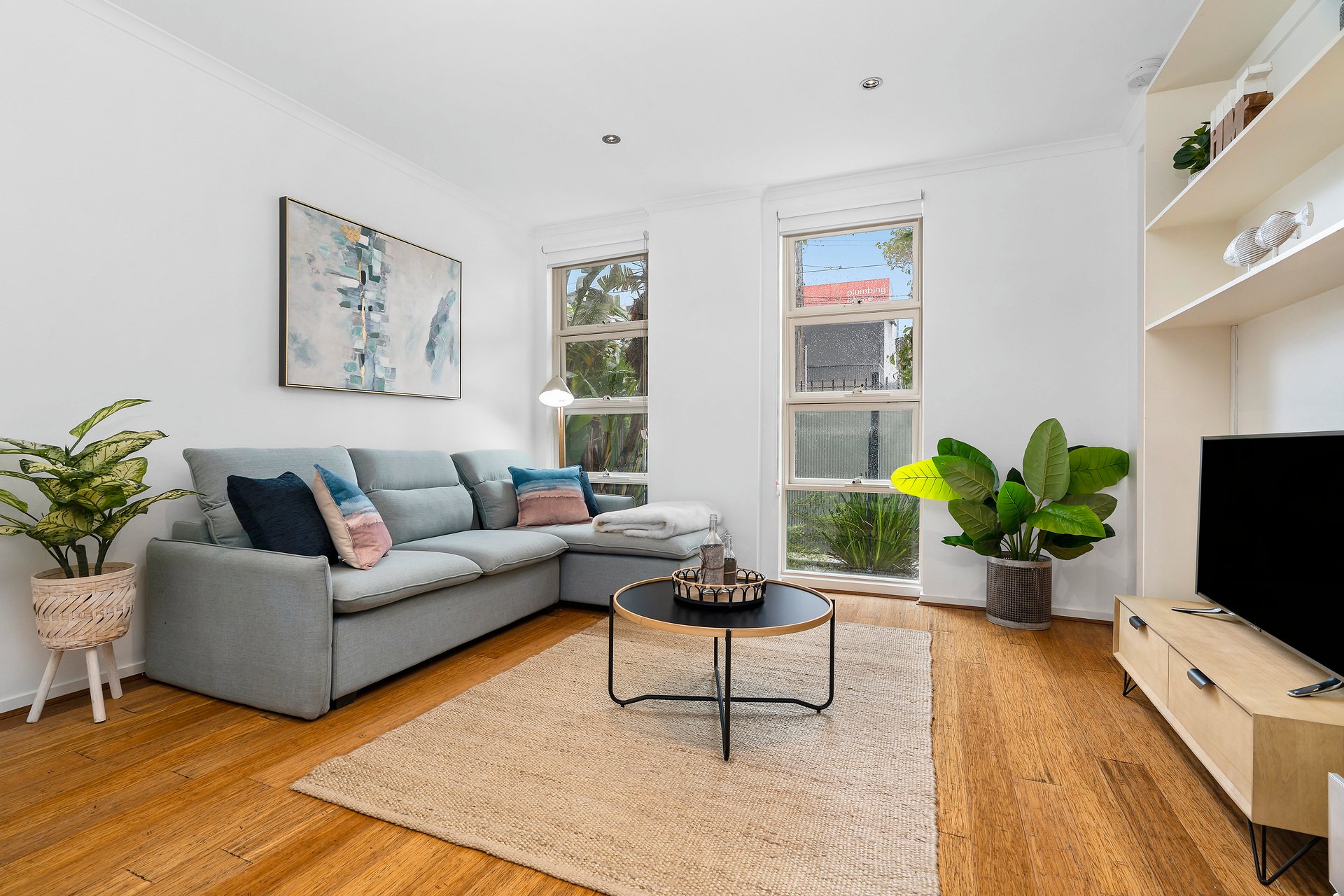 Property Gallery - Main Image