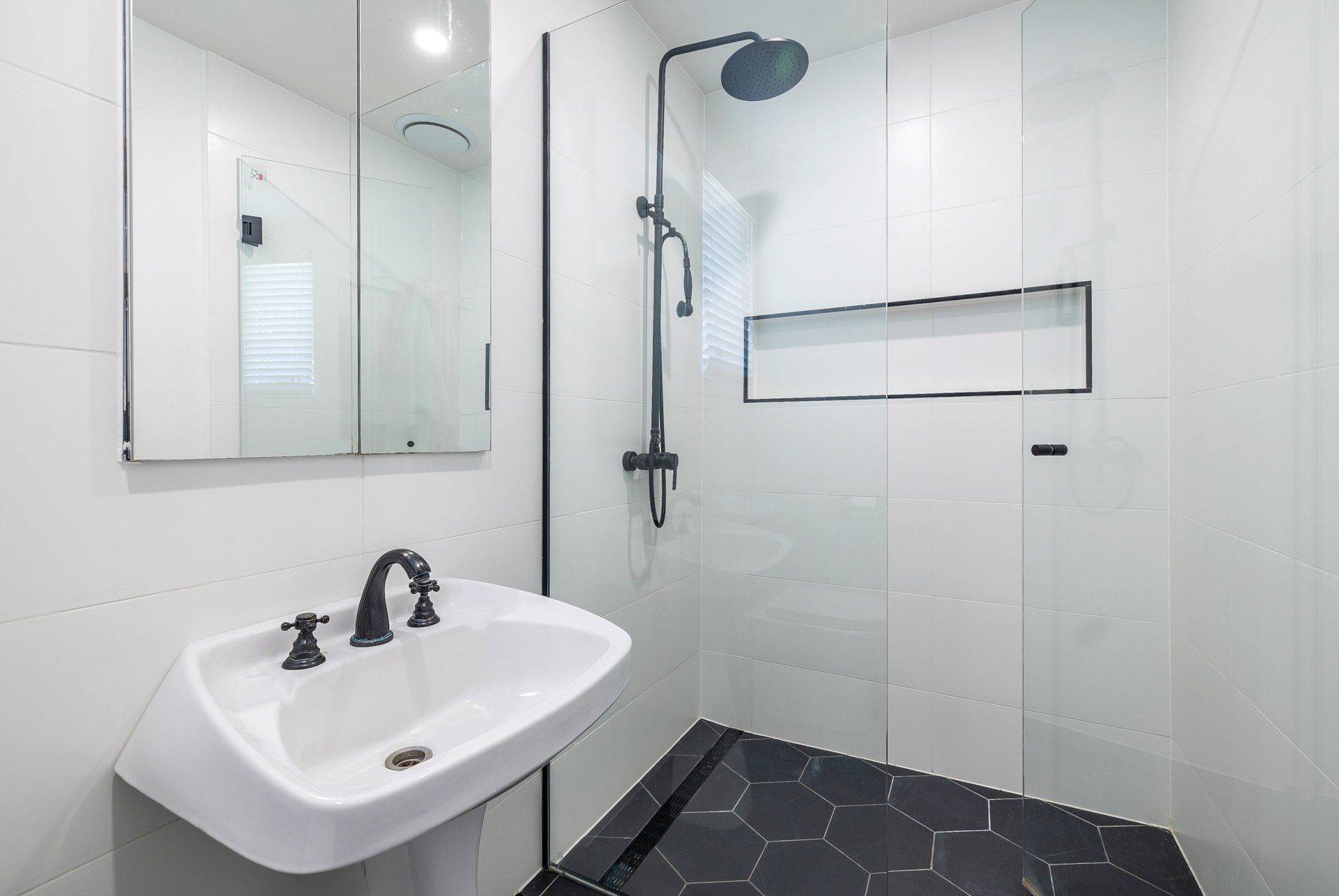 285 Jetty Road, Rosebud image 7