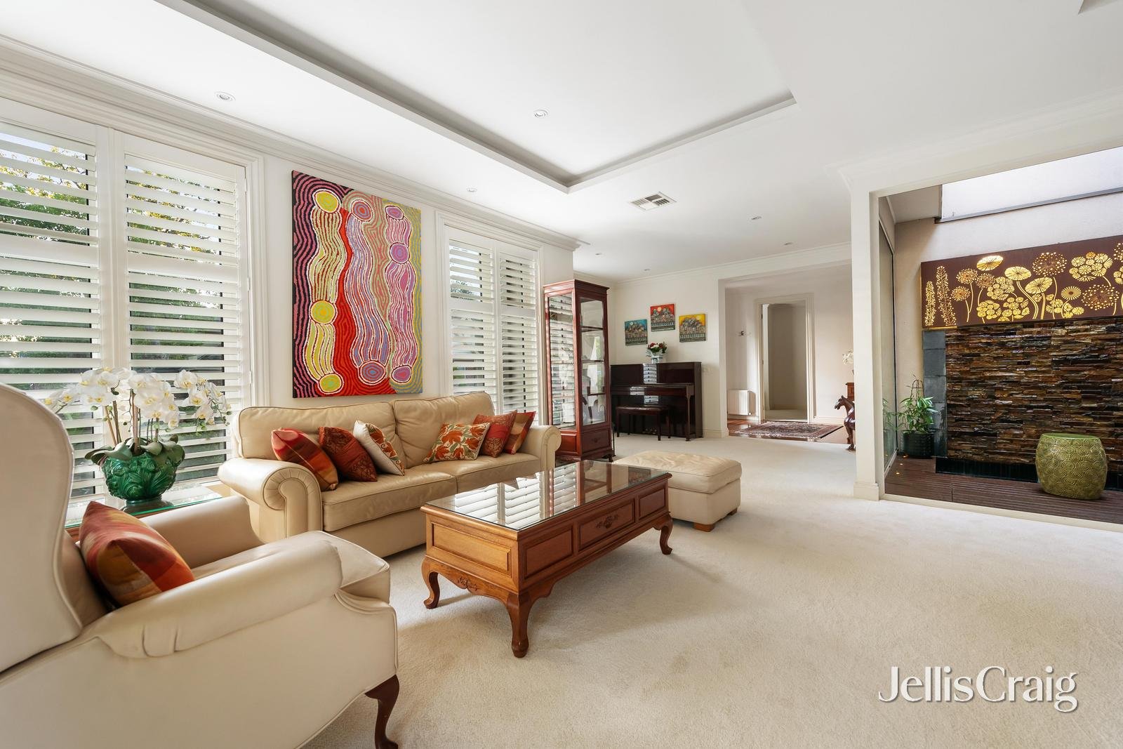 285 Mont Albert Road, Surrey Hills image 3