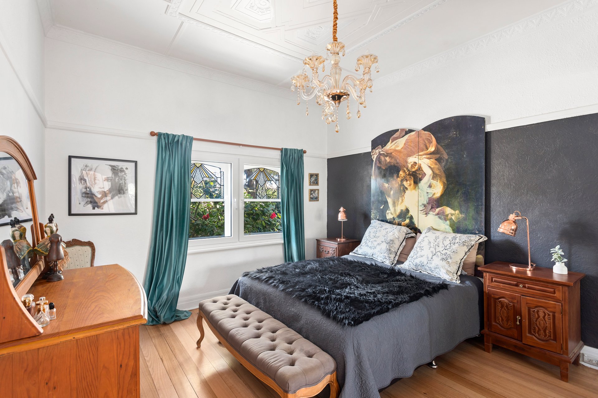 Property Gallery Thumbnail 6