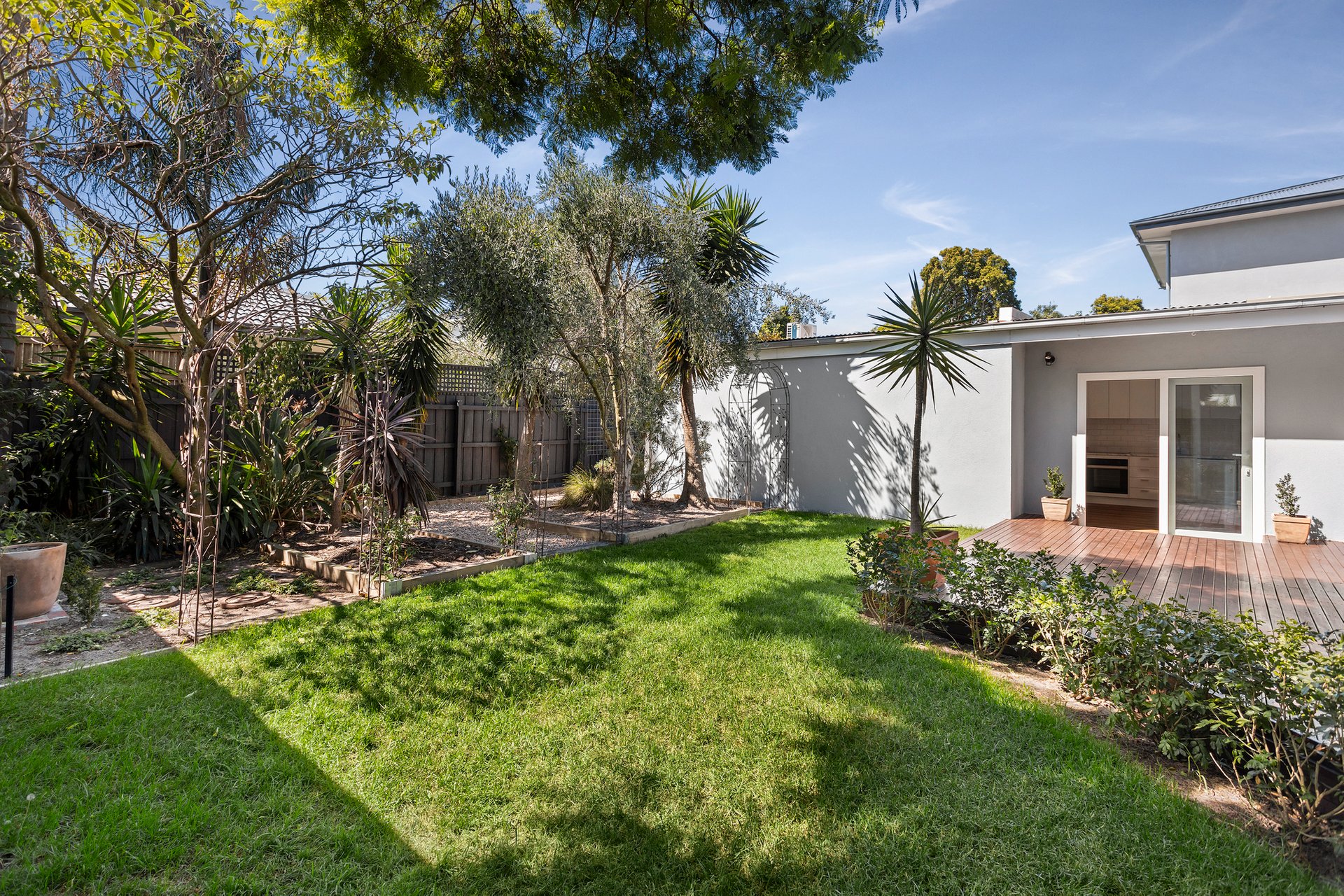 Property Gallery Thumbnail 10