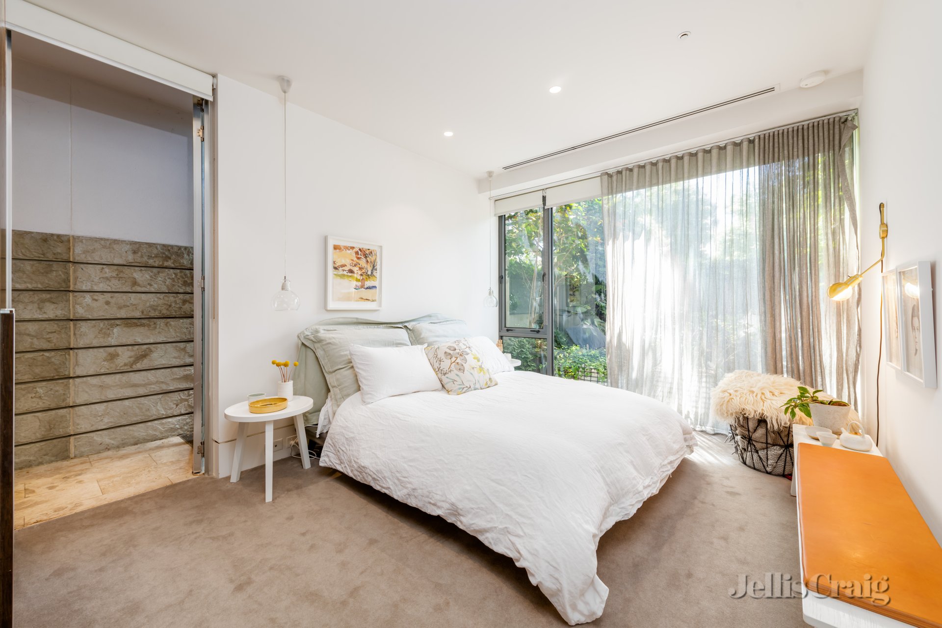 2/85 Rathdowne Street, Carlton image 7