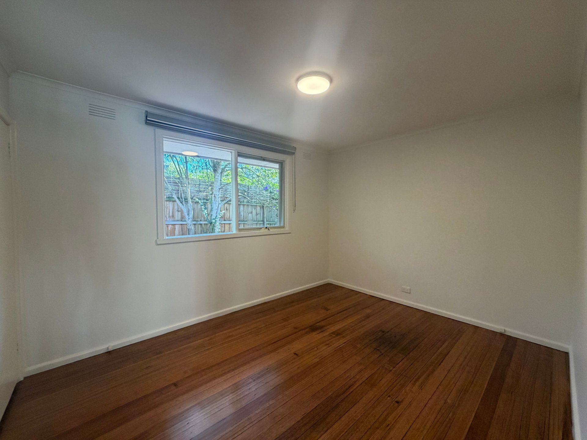 2/851 High Street Road, Glen&nbsp;Waverley image 3
