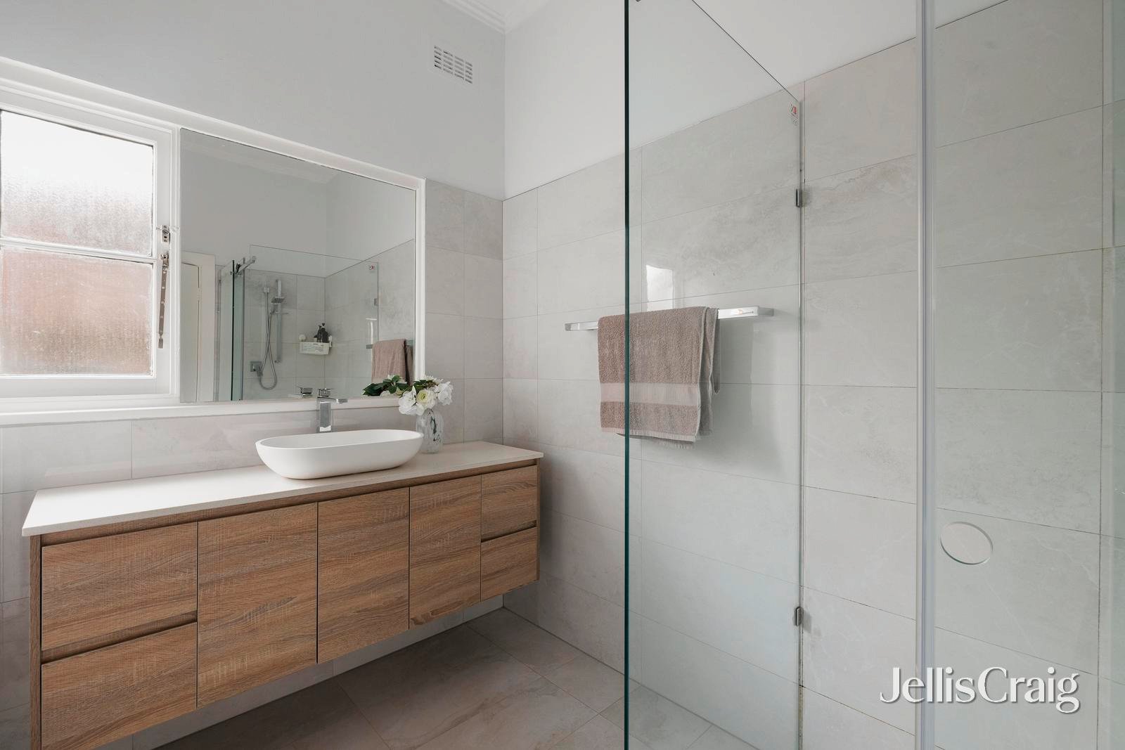 286 Koornang Road, Carnegie image 12