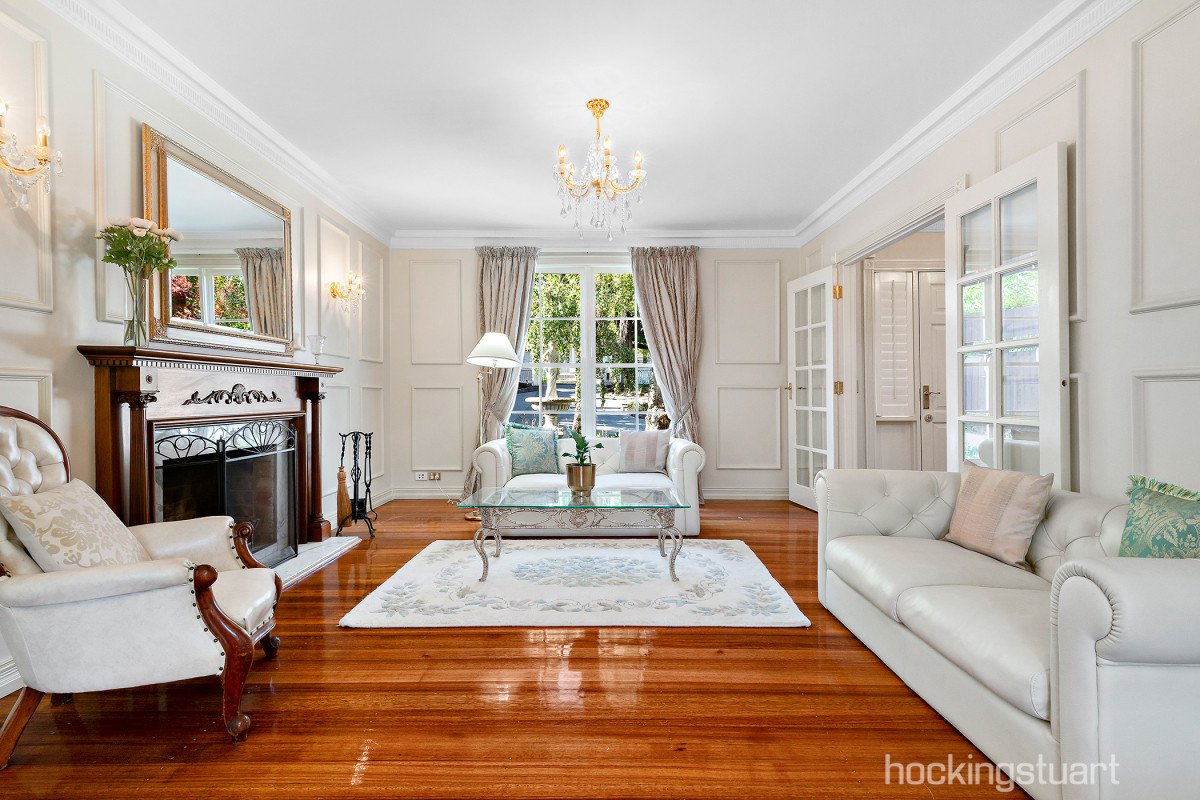 286 Mont Albert Road, Surrey Hills image 2