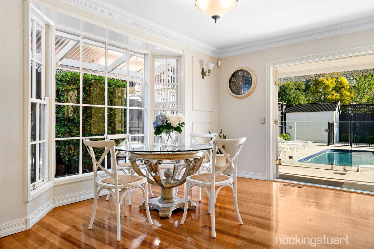 286 Mont Albert Road, Surrey Hills image 5