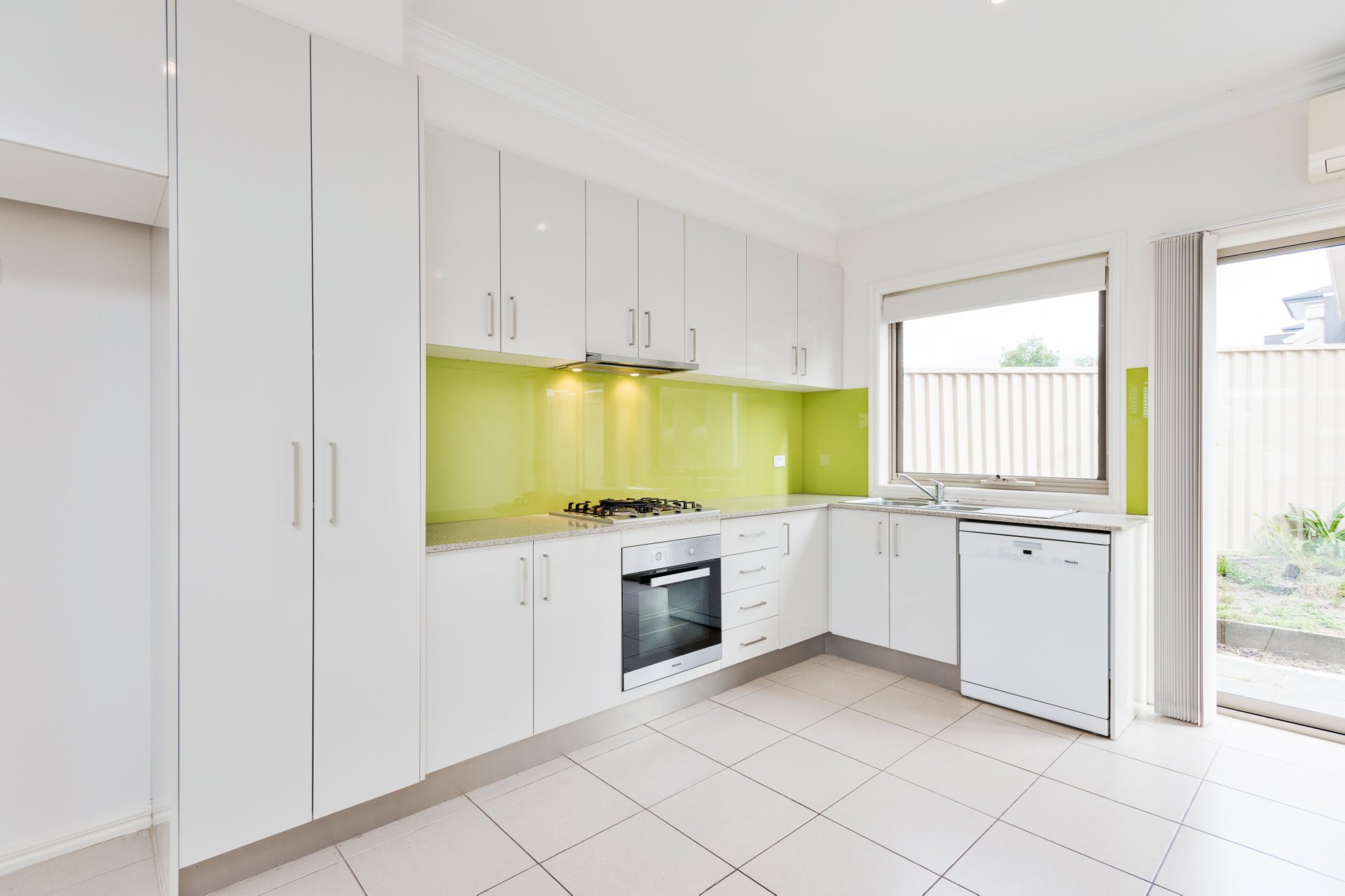 2/86 Snell Grove, Oak Park image 2