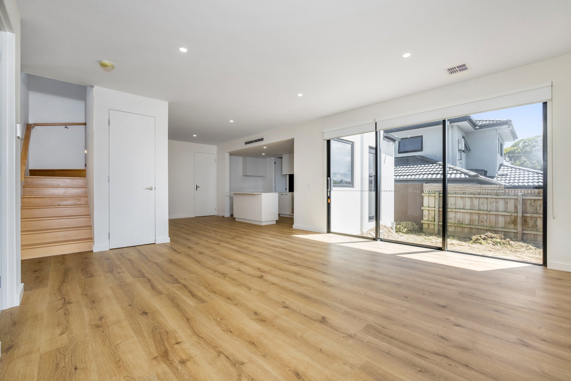 2/86 Stanley Avenue, Mount&nbsp;Waverley image 6