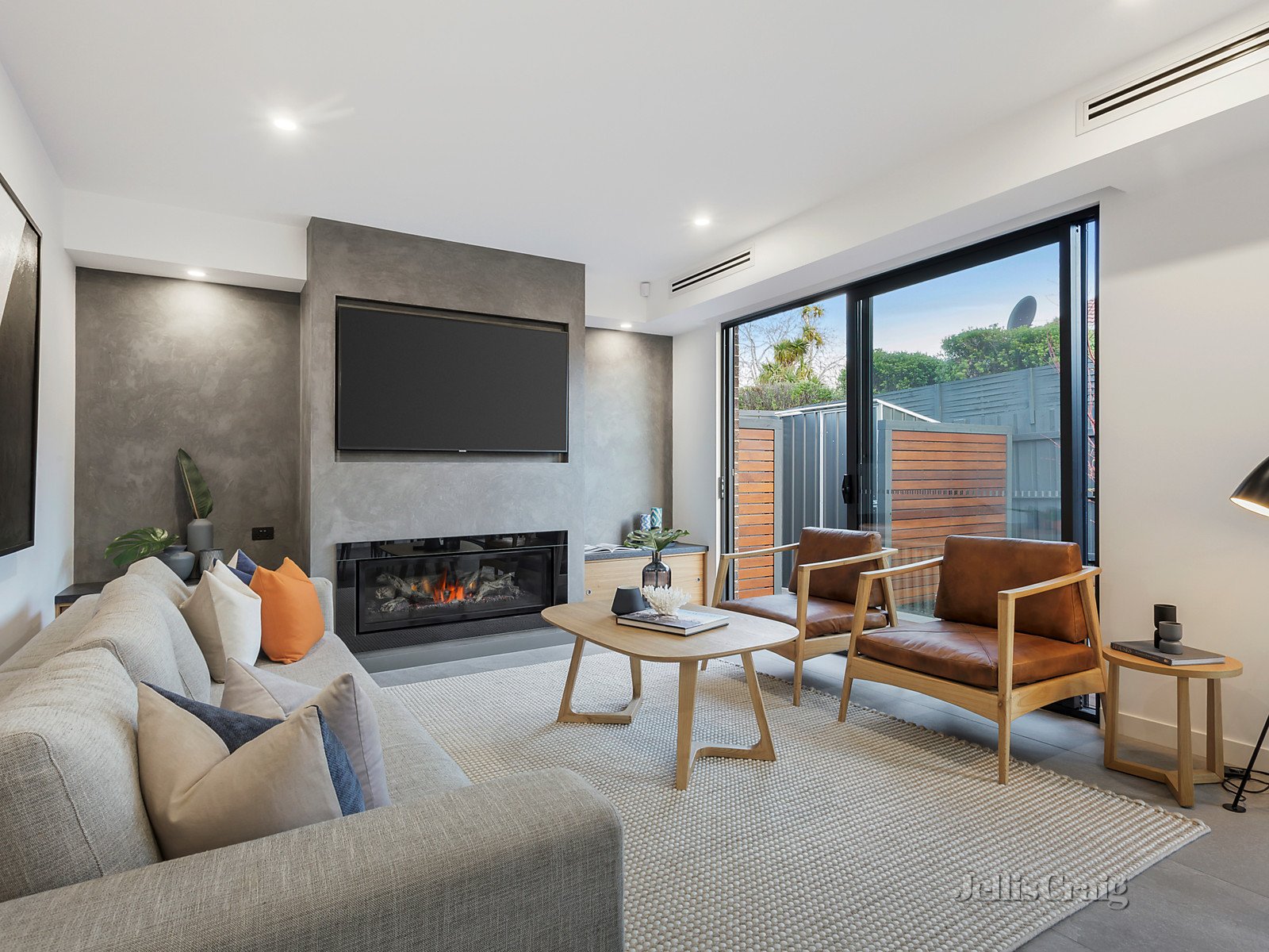 2/86 Tudor Street, Bentleigh East image 3