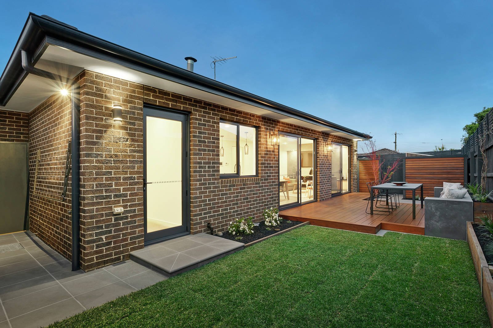 2/86 Tudor Street, Bentleigh East image 6