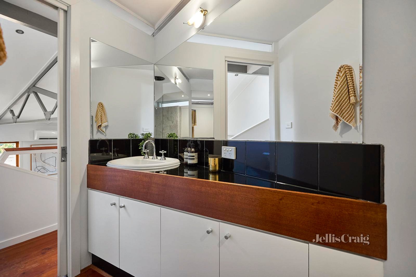 2/86 Type Street, Richmond image 13