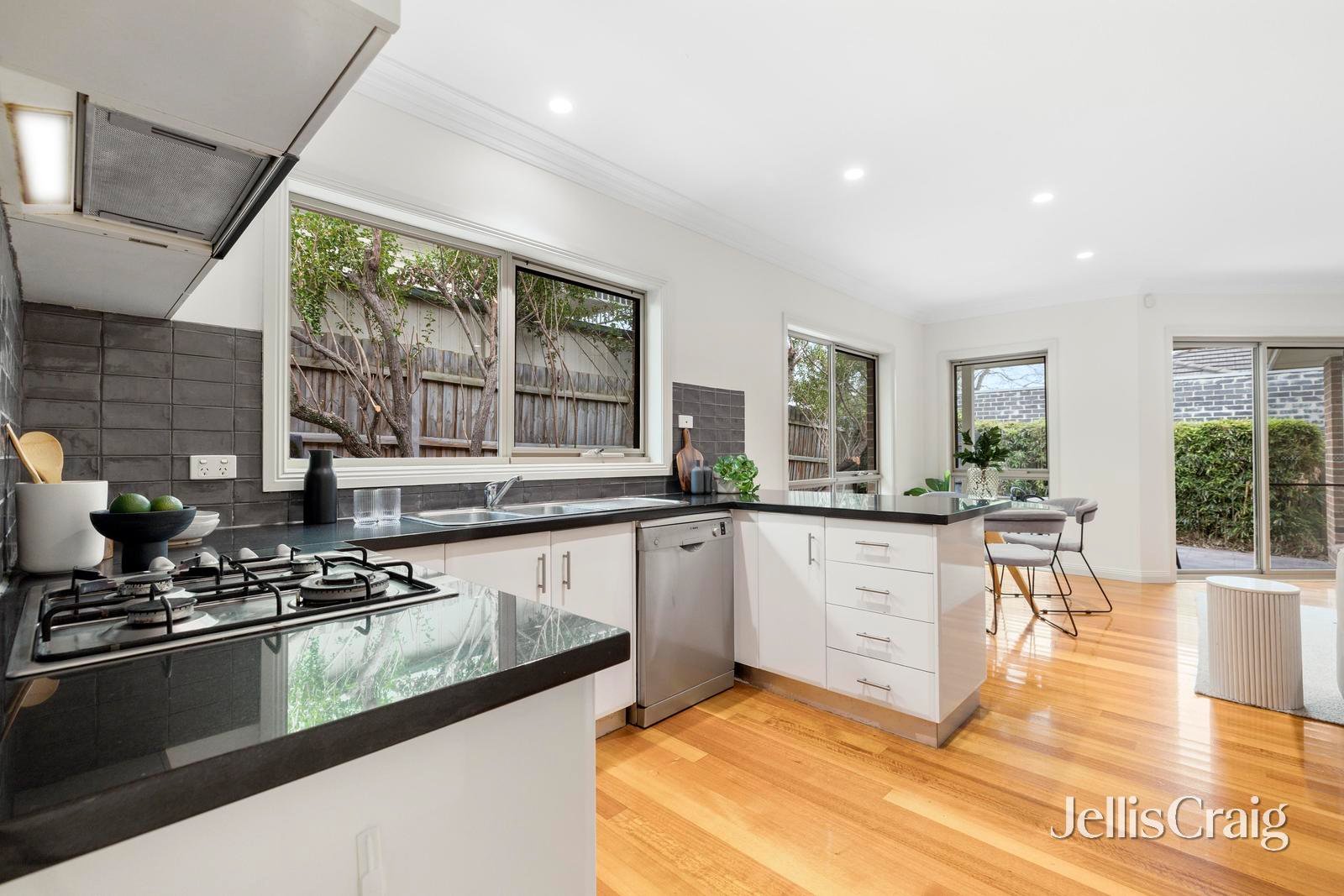 2/863 Station Street, Box&nbsp;Hill&nbsp;North image 8