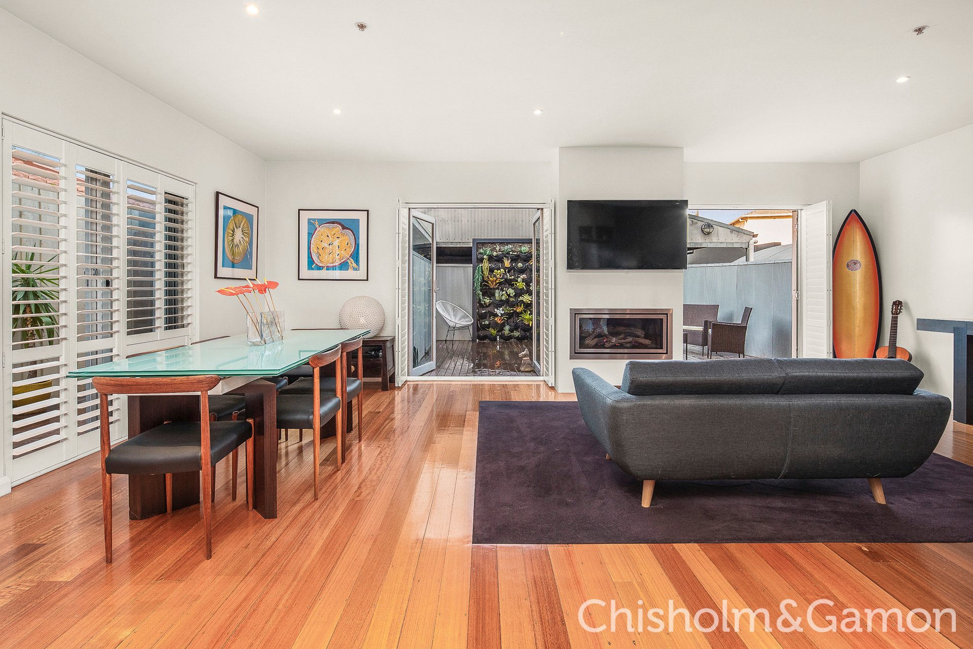 2/86A Marine Parade, Elwood image 3