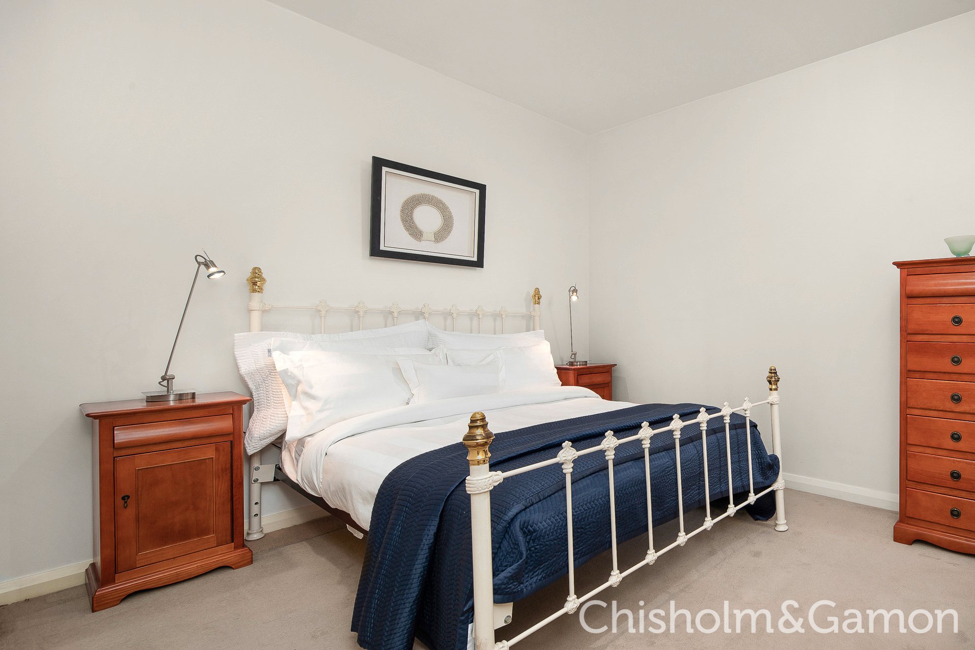 2/86A Marine Parade, Elwood image 8