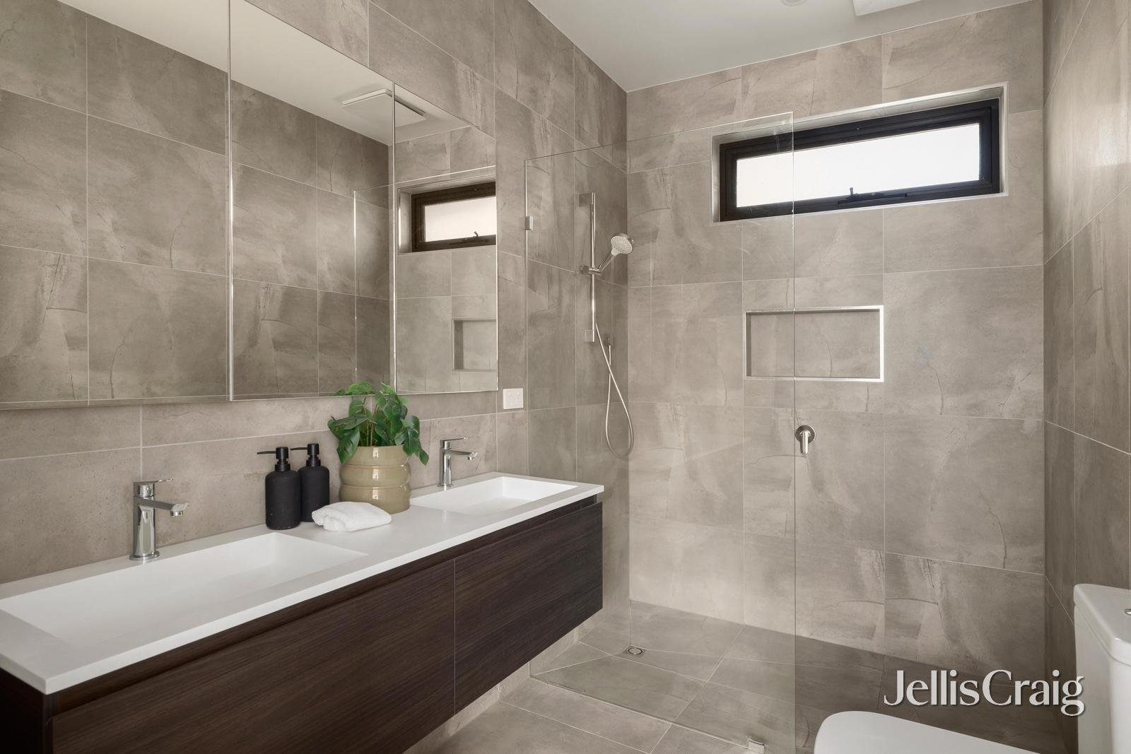 2/87 Koonung Road, Blackburn&nbsp;North image 7