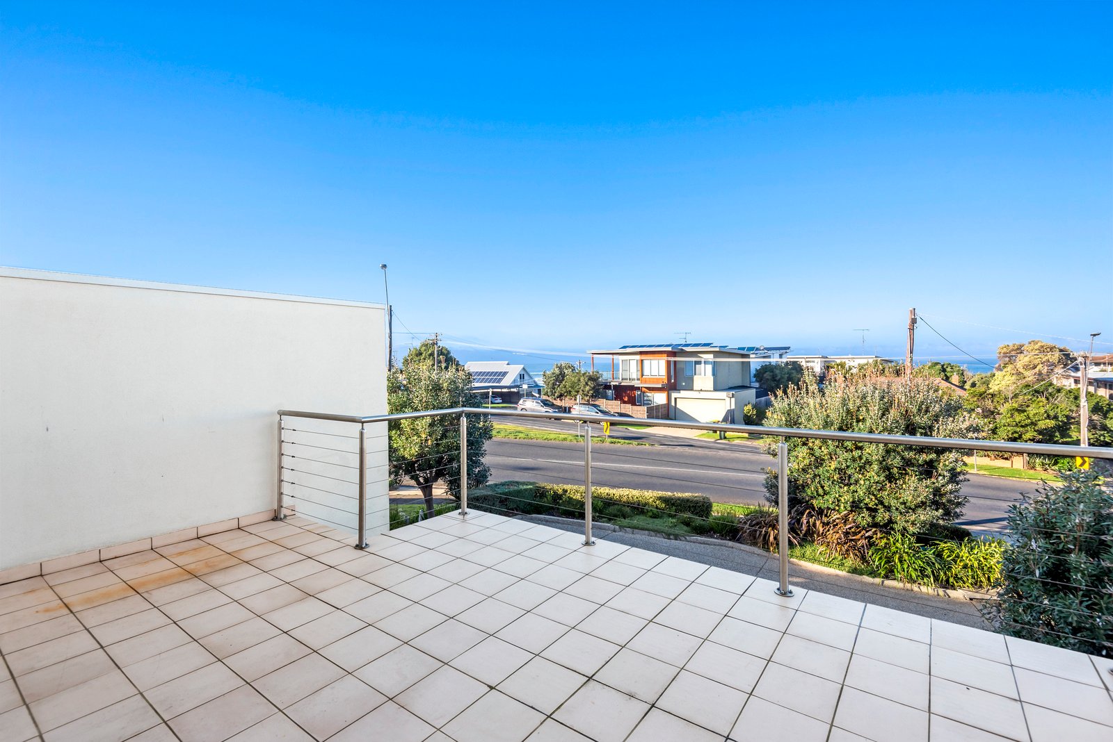 Property Gallery Thumbnail 9