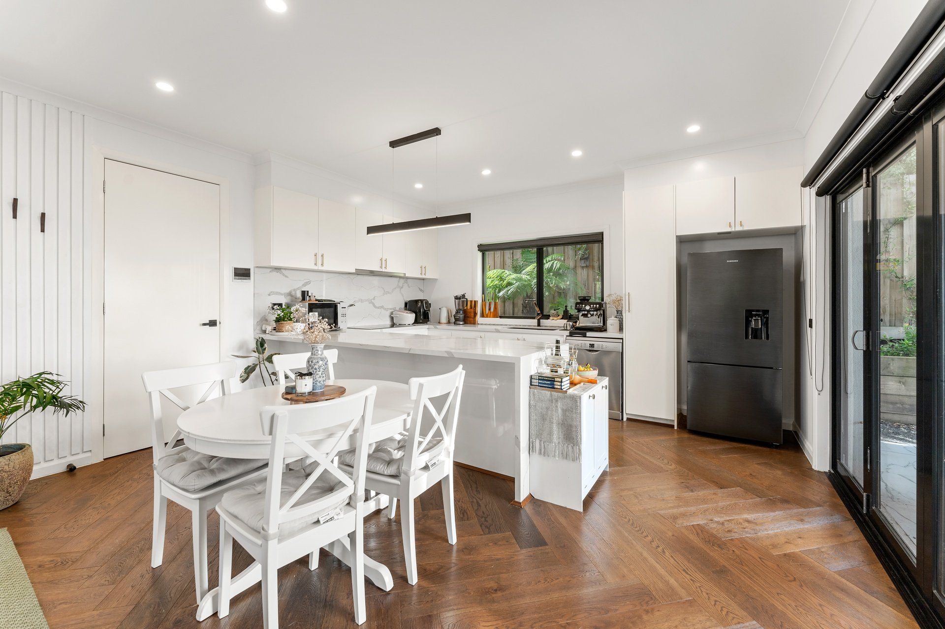 2/87 Wantirna Road, Ringwood image 3