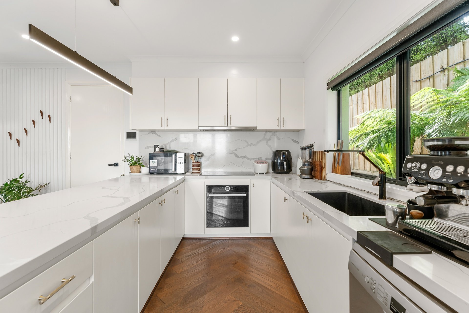 2/87 Wantirna Road, Ringwood image 4