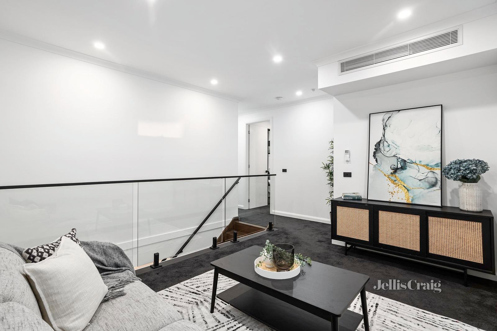 2/87 Wantirna Road, Ringwood image 8