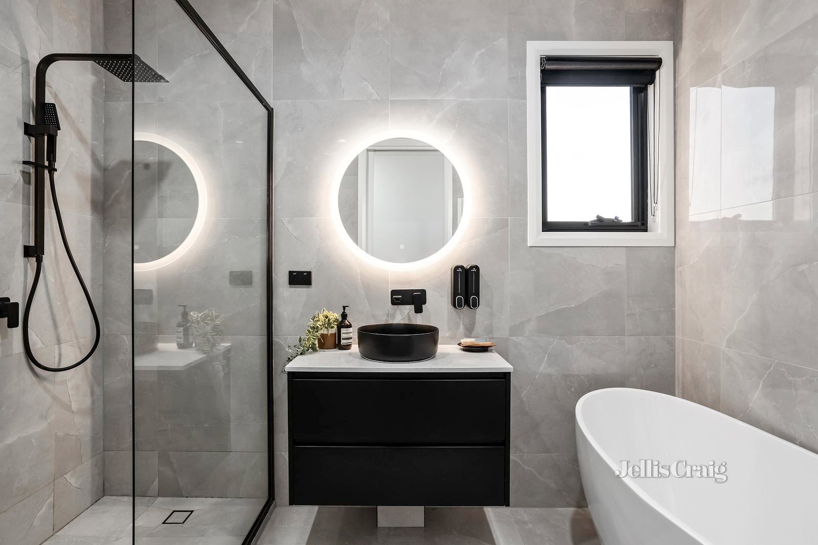 2/87 Wantirna Road, Ringwood image 7