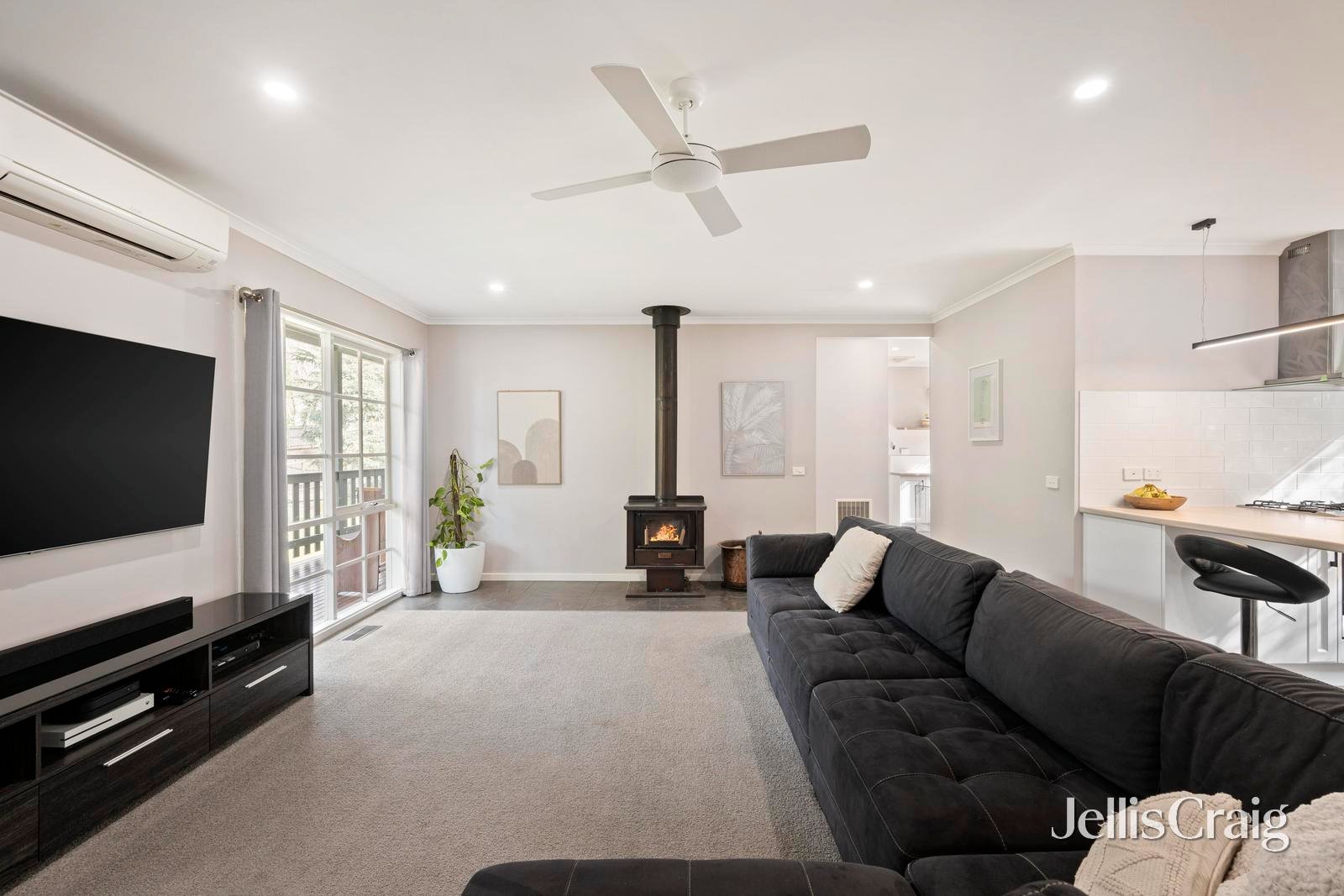 287 Warburton Highway, Wandin North image 2