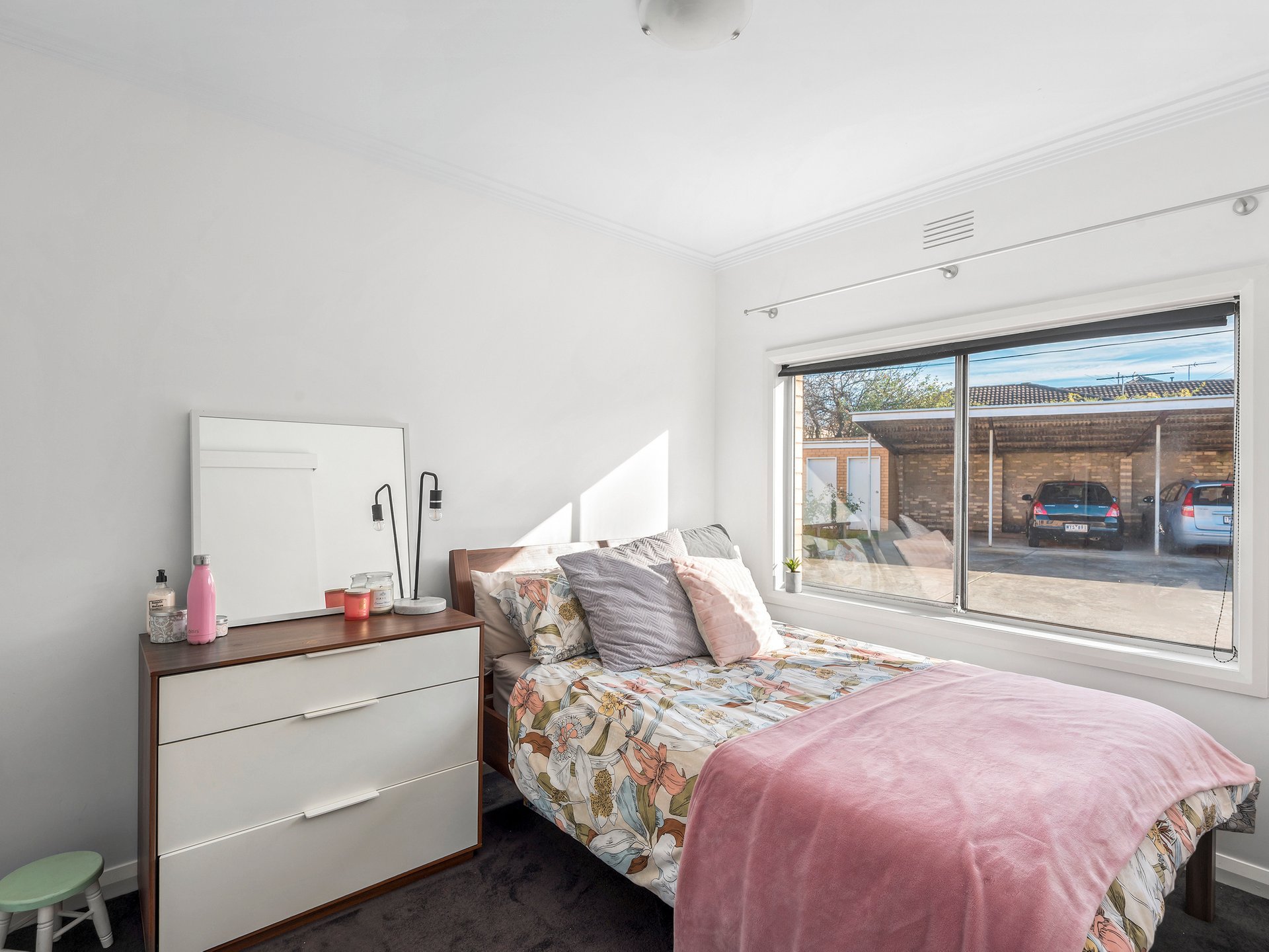 2/88-90 Ballarat Road, Hamlyn Heights image 4