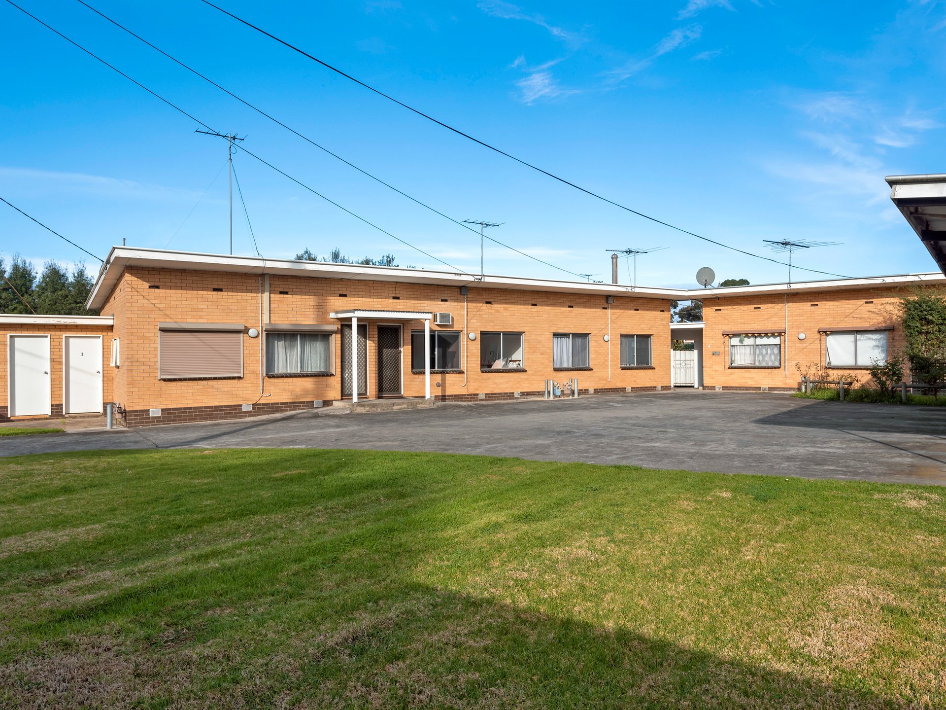 2/88-90 Ballarat Road, Hamlyn Heights image 8