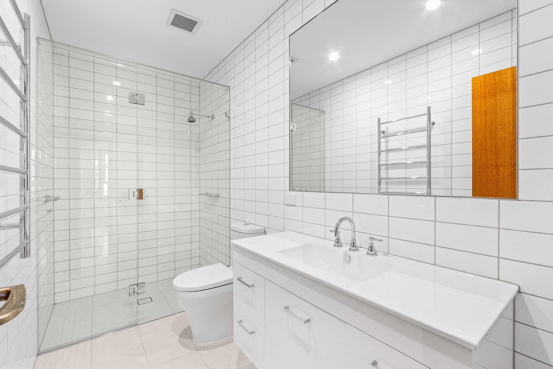 Property Gallery Thumbnail 7