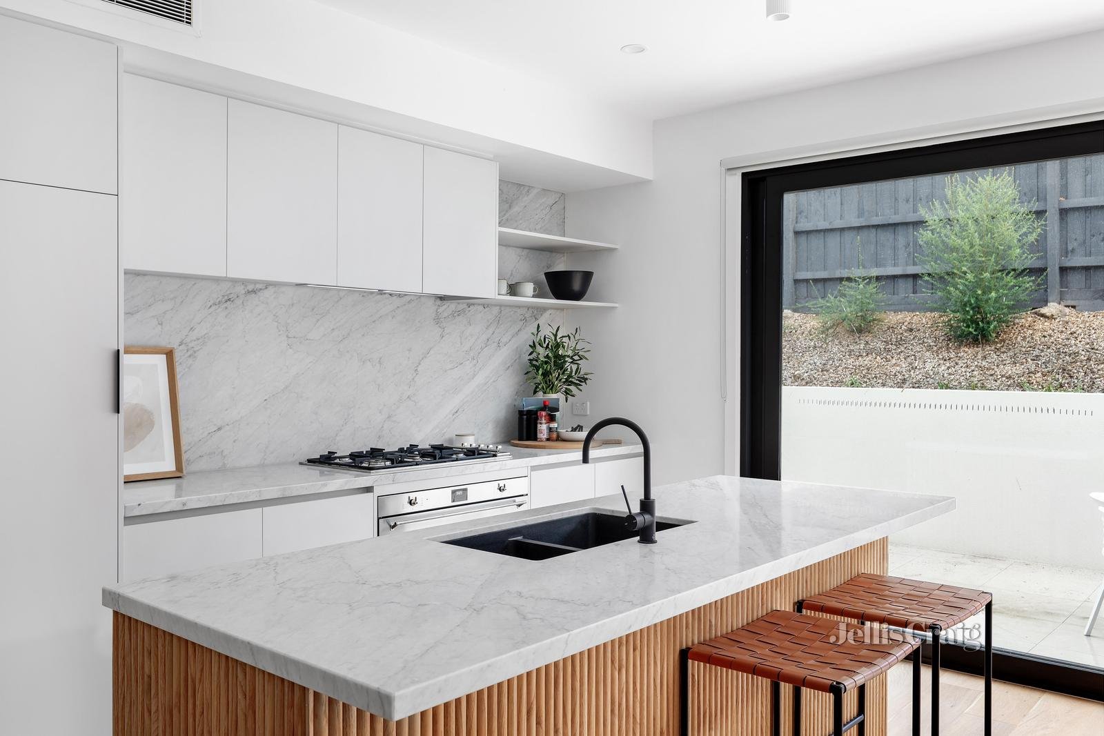 2/88 Karingal Drive, Eltham North image 5