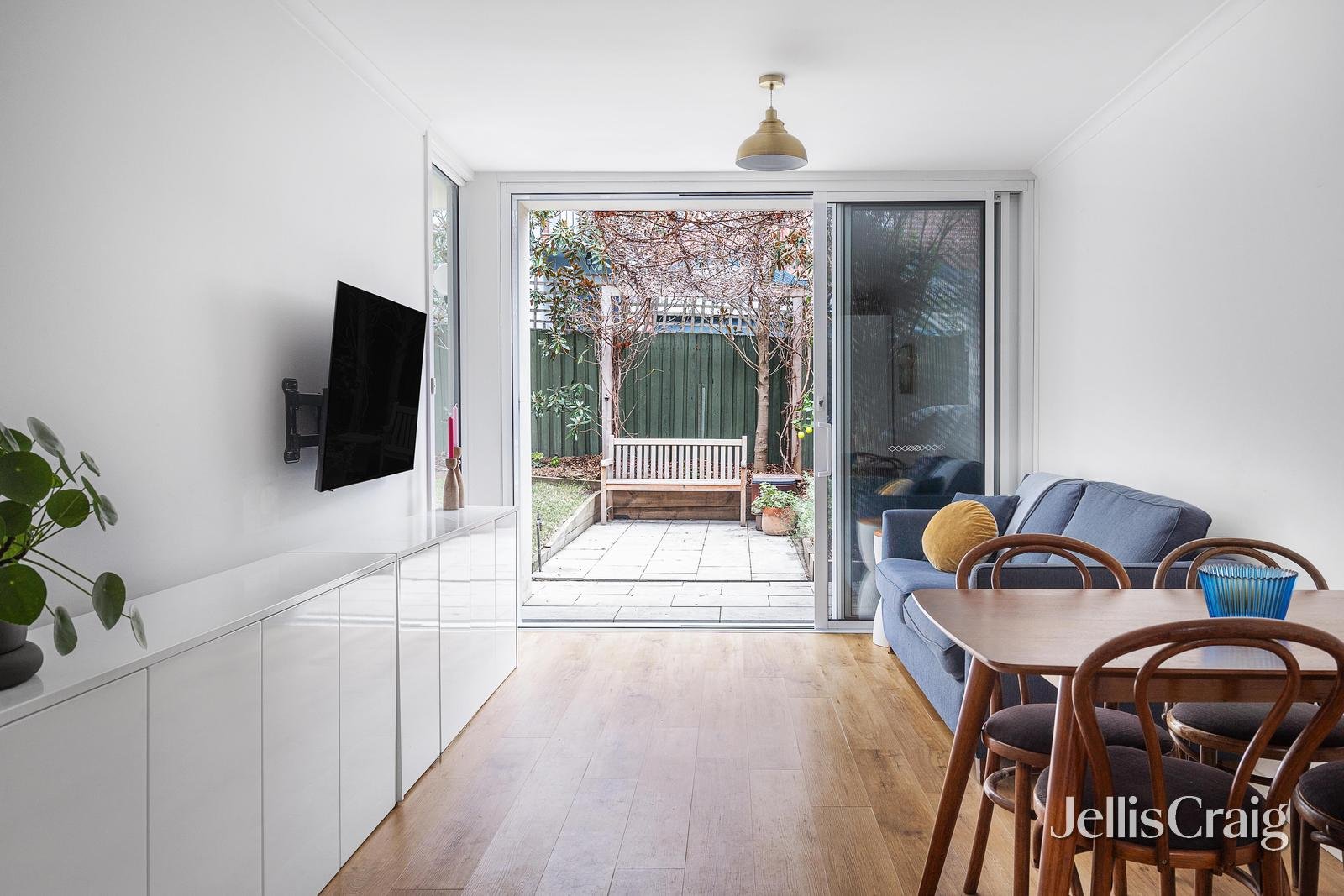 2/88 Marshall Street, Ivanhoe image 4