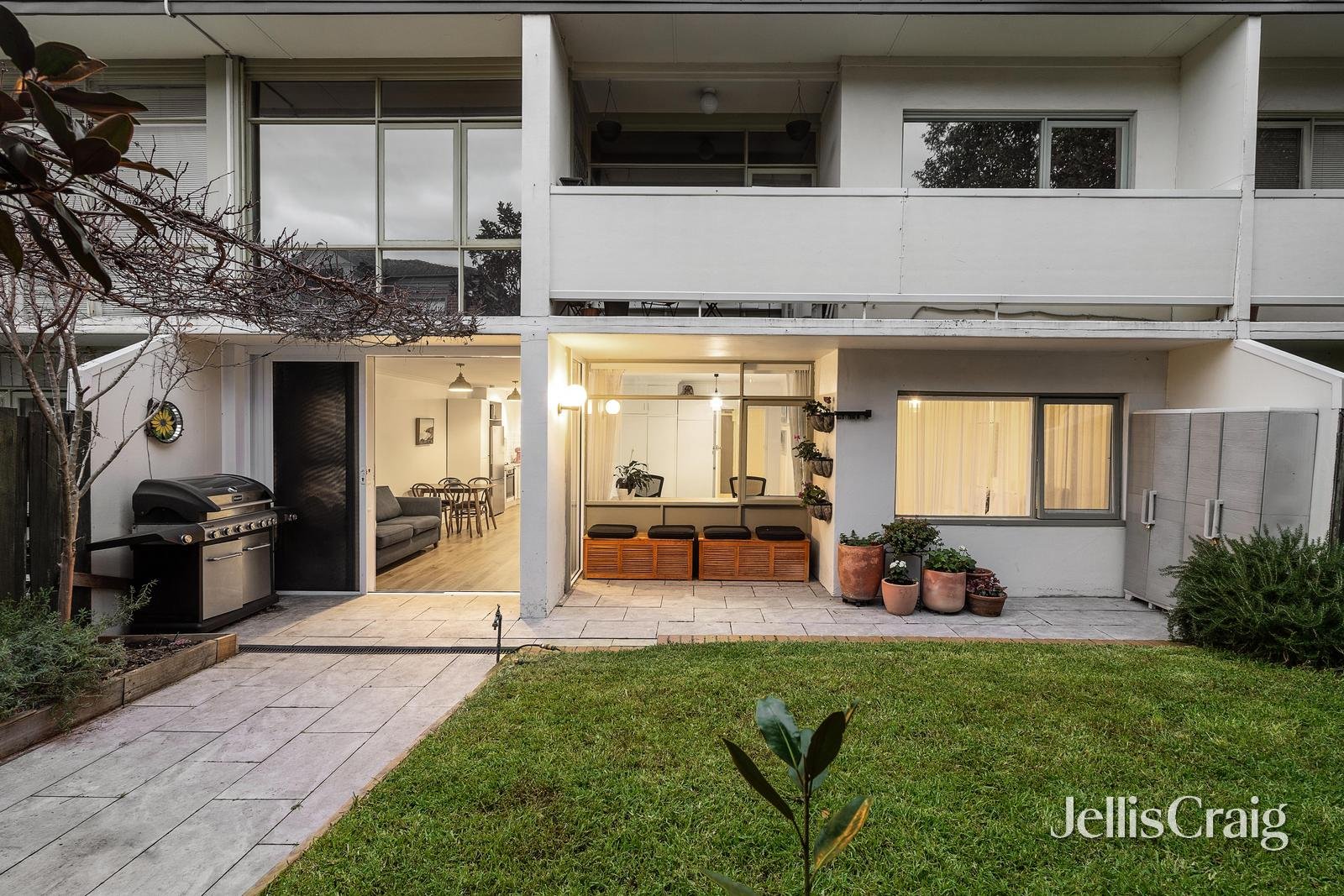 2/88 Marshall Street, Ivanhoe image 6