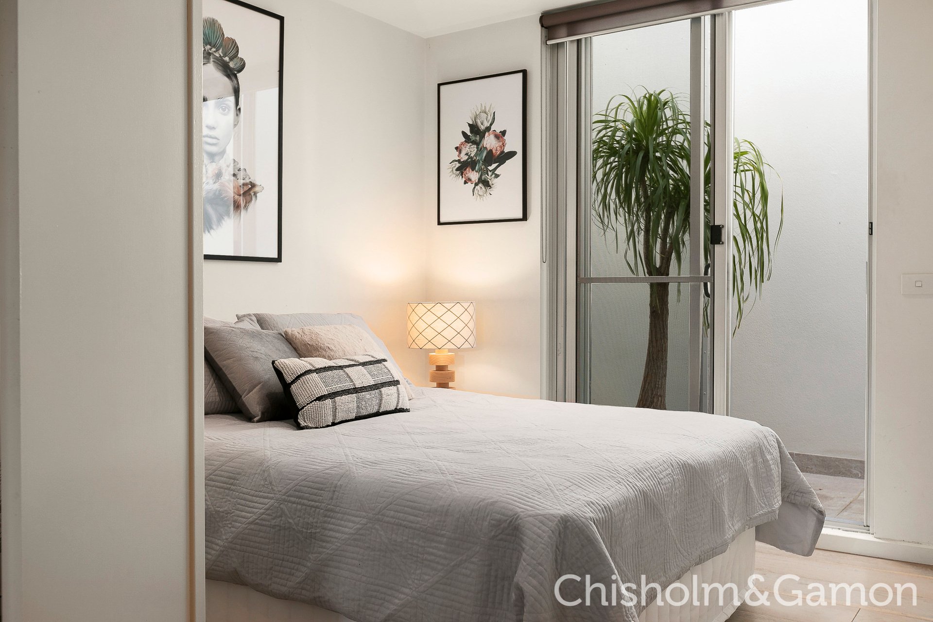 2/88 Ormond Road, Elwood image 11