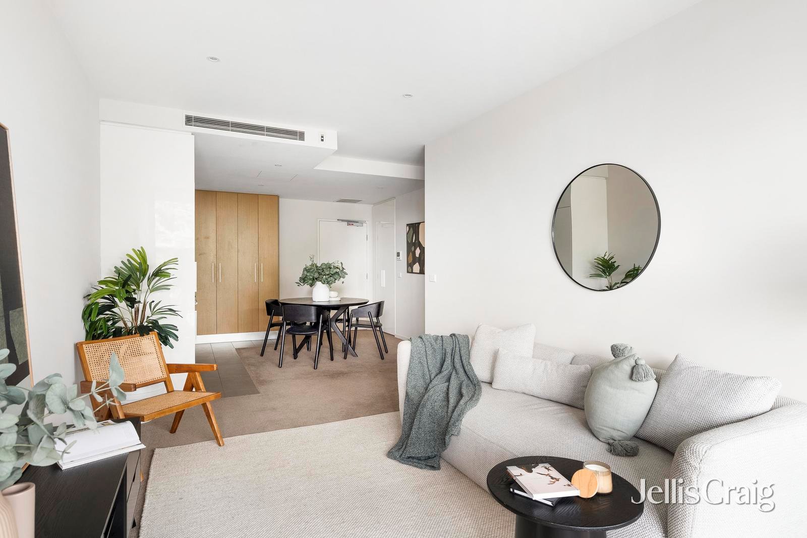 2/88 Trenerry Crescent, Abbotsford image 4