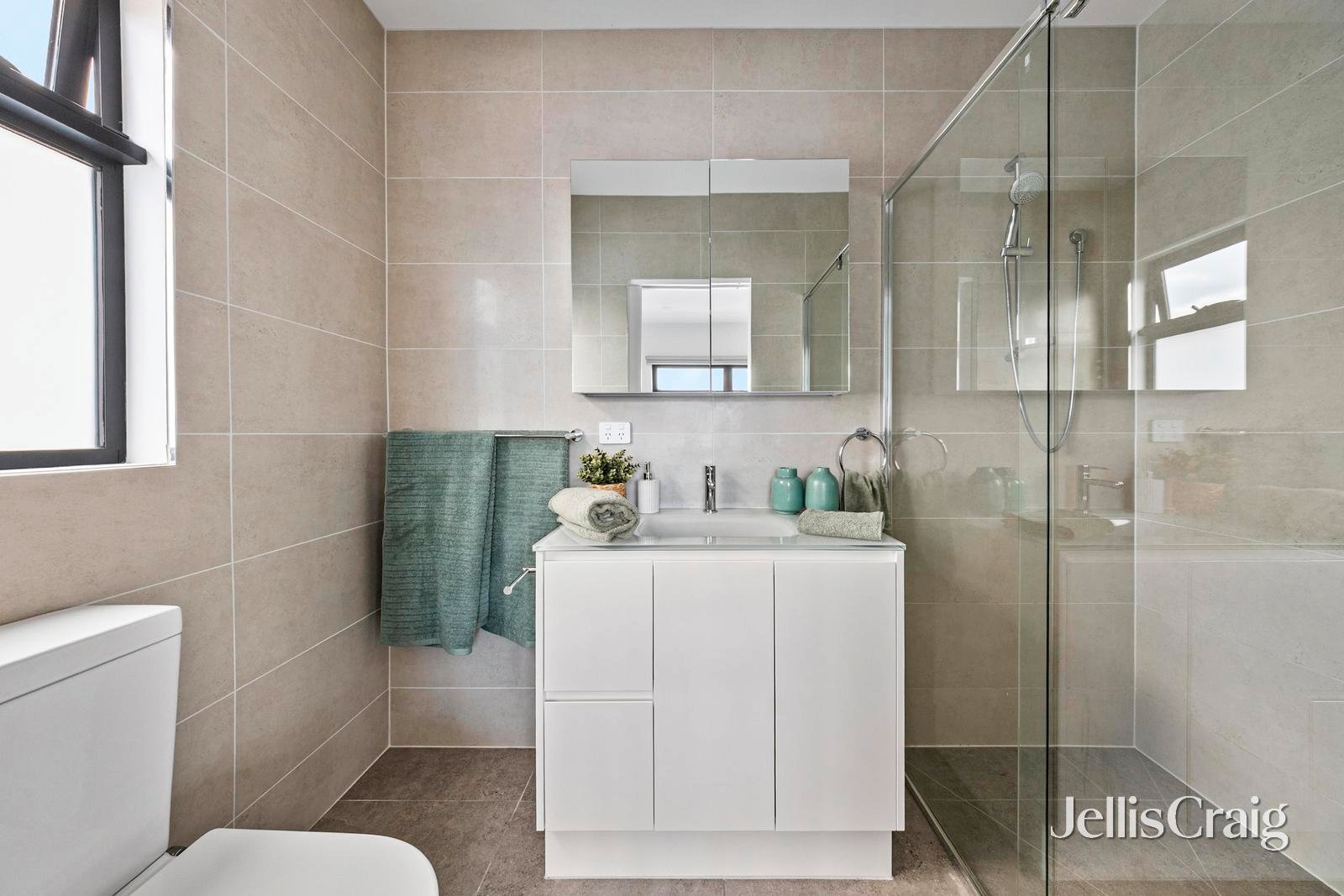 2/88 Westmoreland Road, Sunshine&nbsp;North image 8