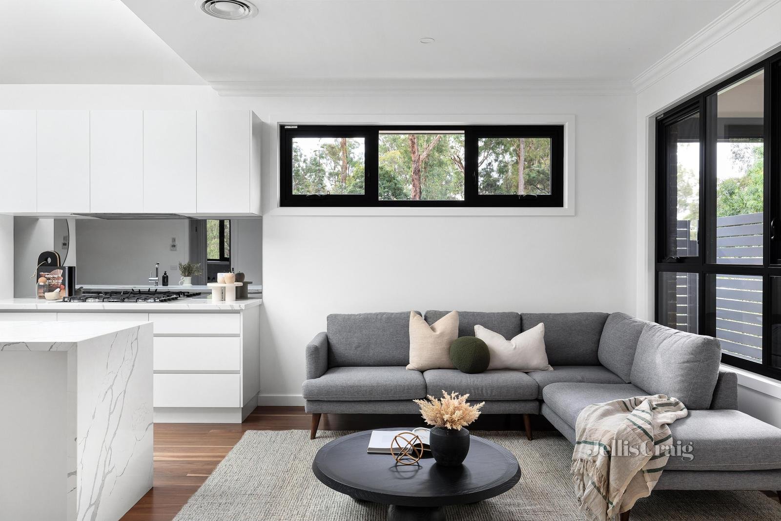 2/89 Buena Vista Drive, Montmorency image 4
