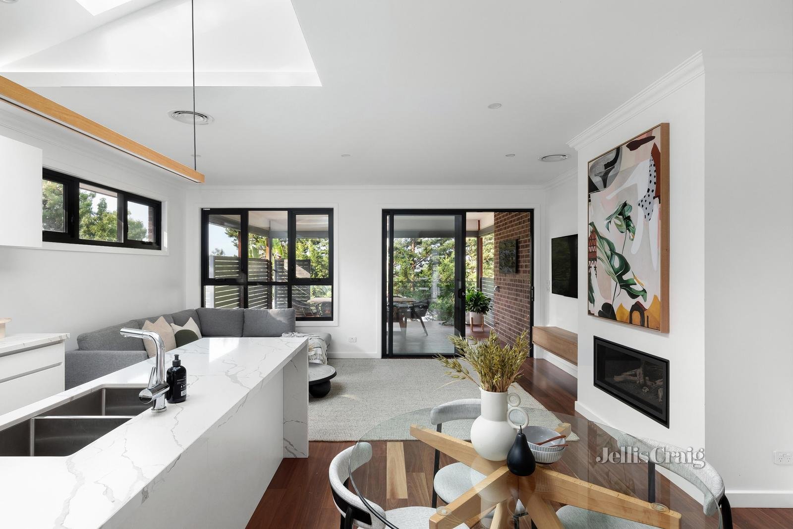2/89 Buena Vista Drive, Montmorency image 6