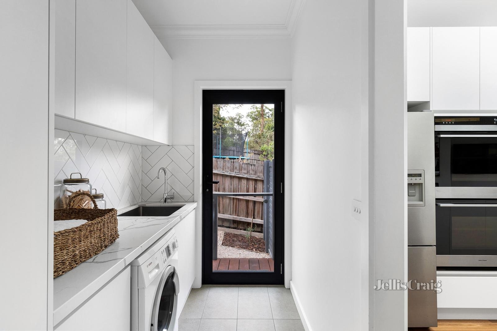 2/89 Buena Vista Drive, Montmorency image 16