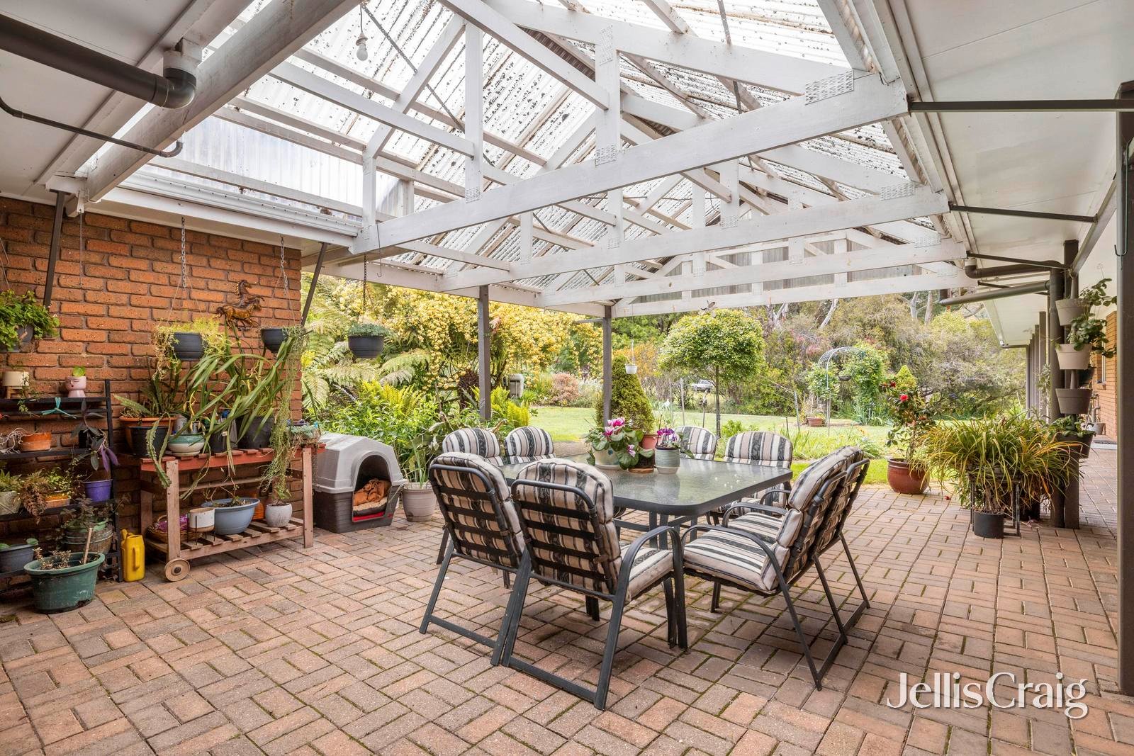 289 Harpers Road, Woodend image 13